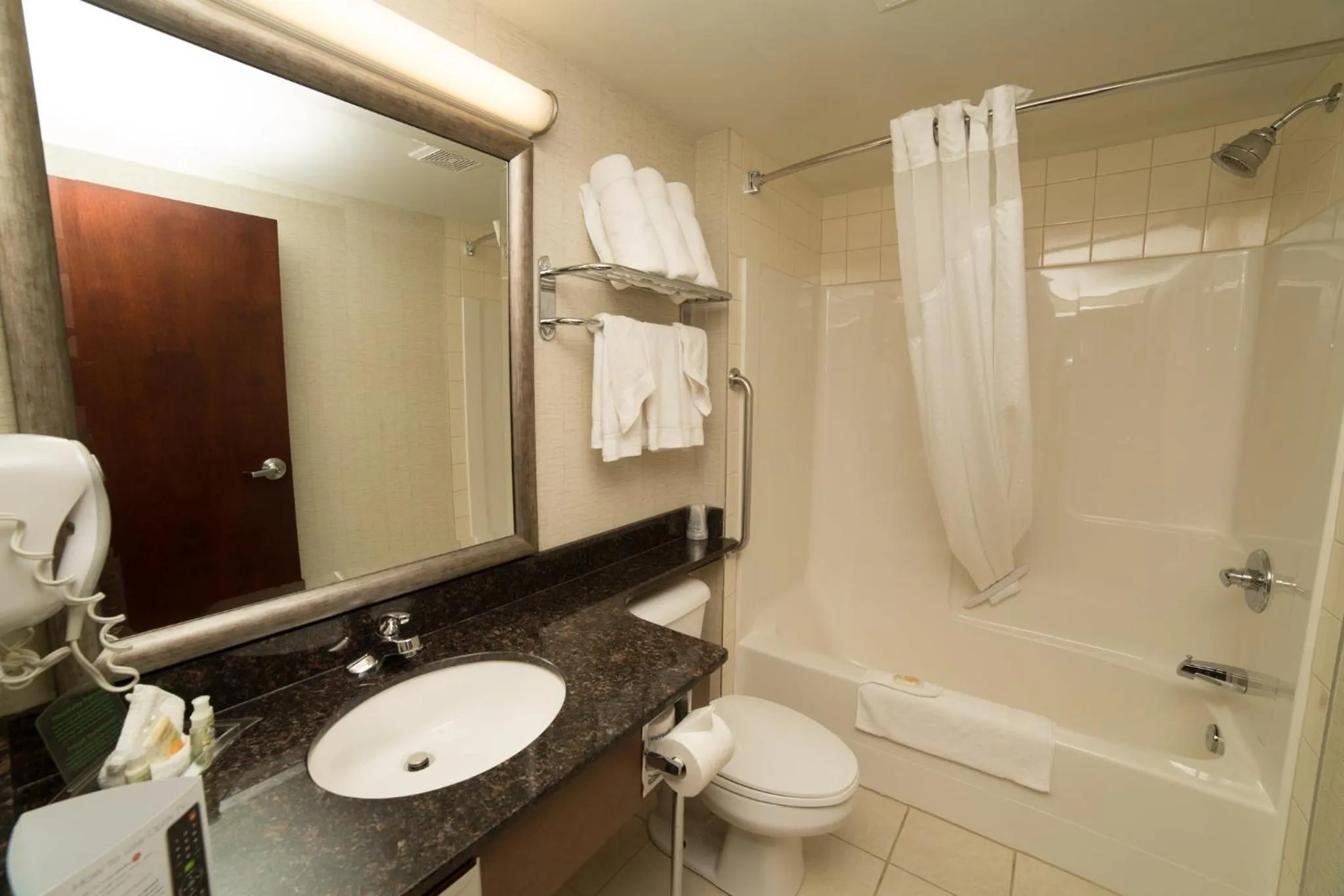 Bathroom in Holiday Inn & Suites Lloydminster by IHG