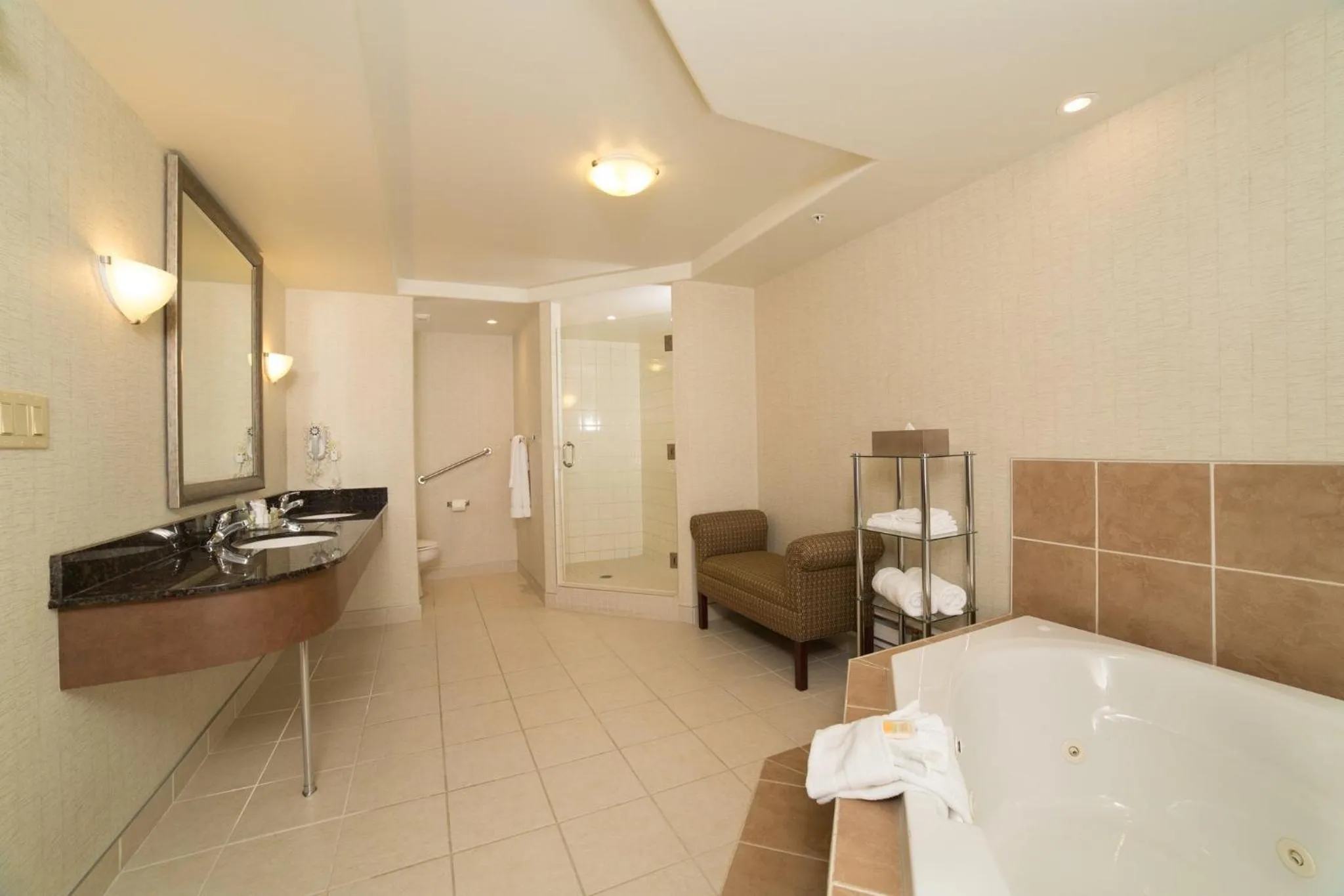 Bathroom in Holiday Inn & Suites Lloydminster by IHG