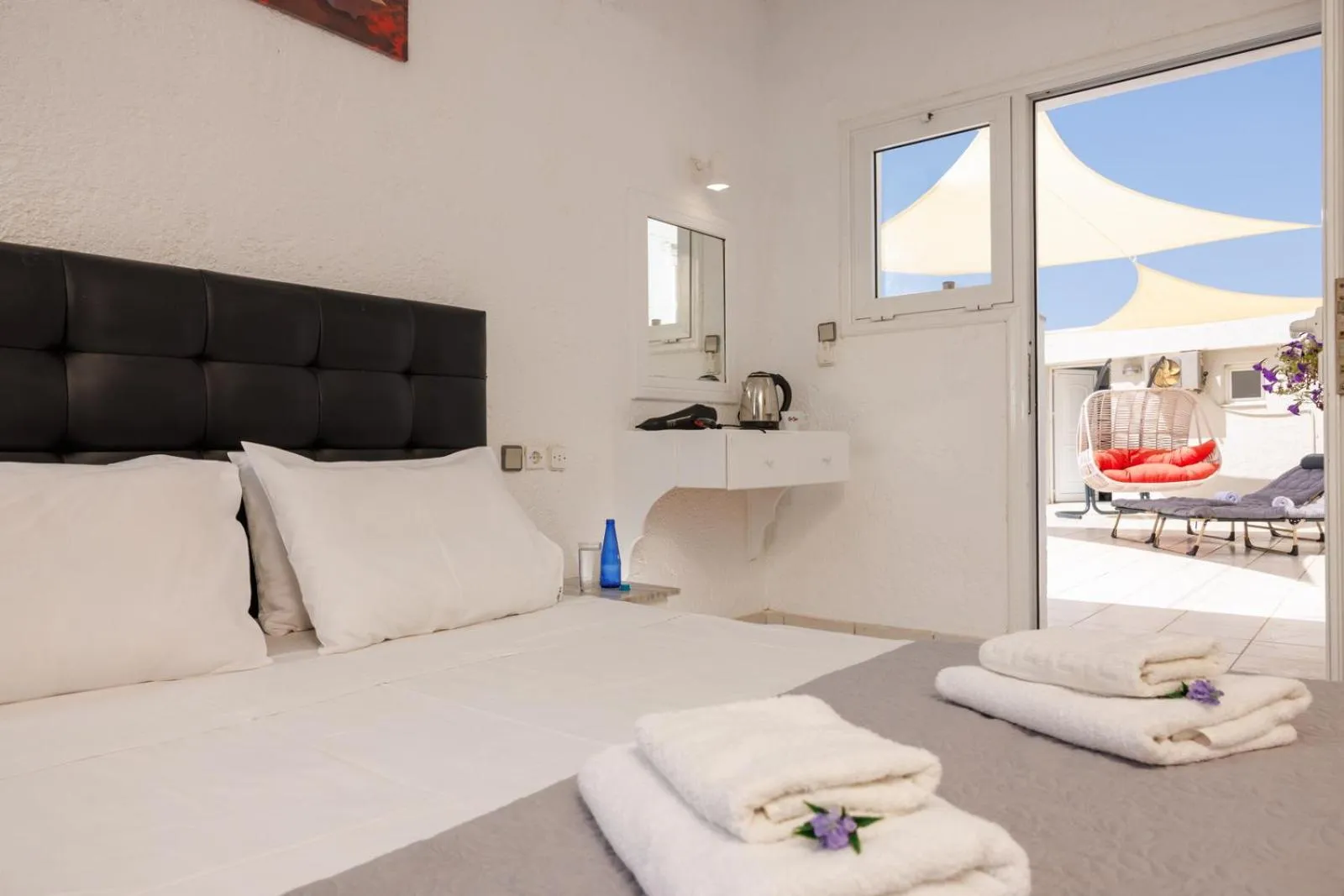 Bed in Kings Hersonissos Hotel