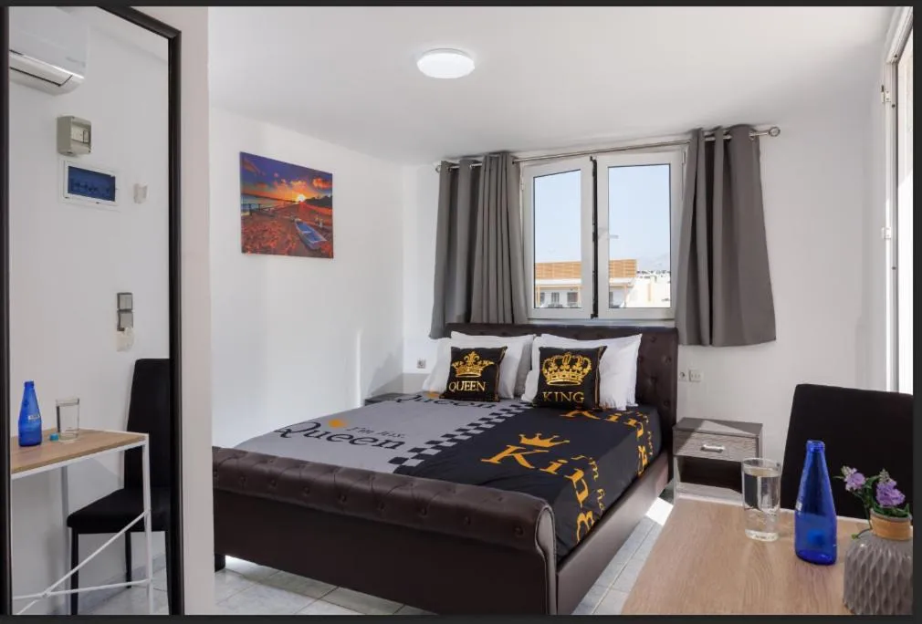 Bed in Kings Hersonissos Hotel