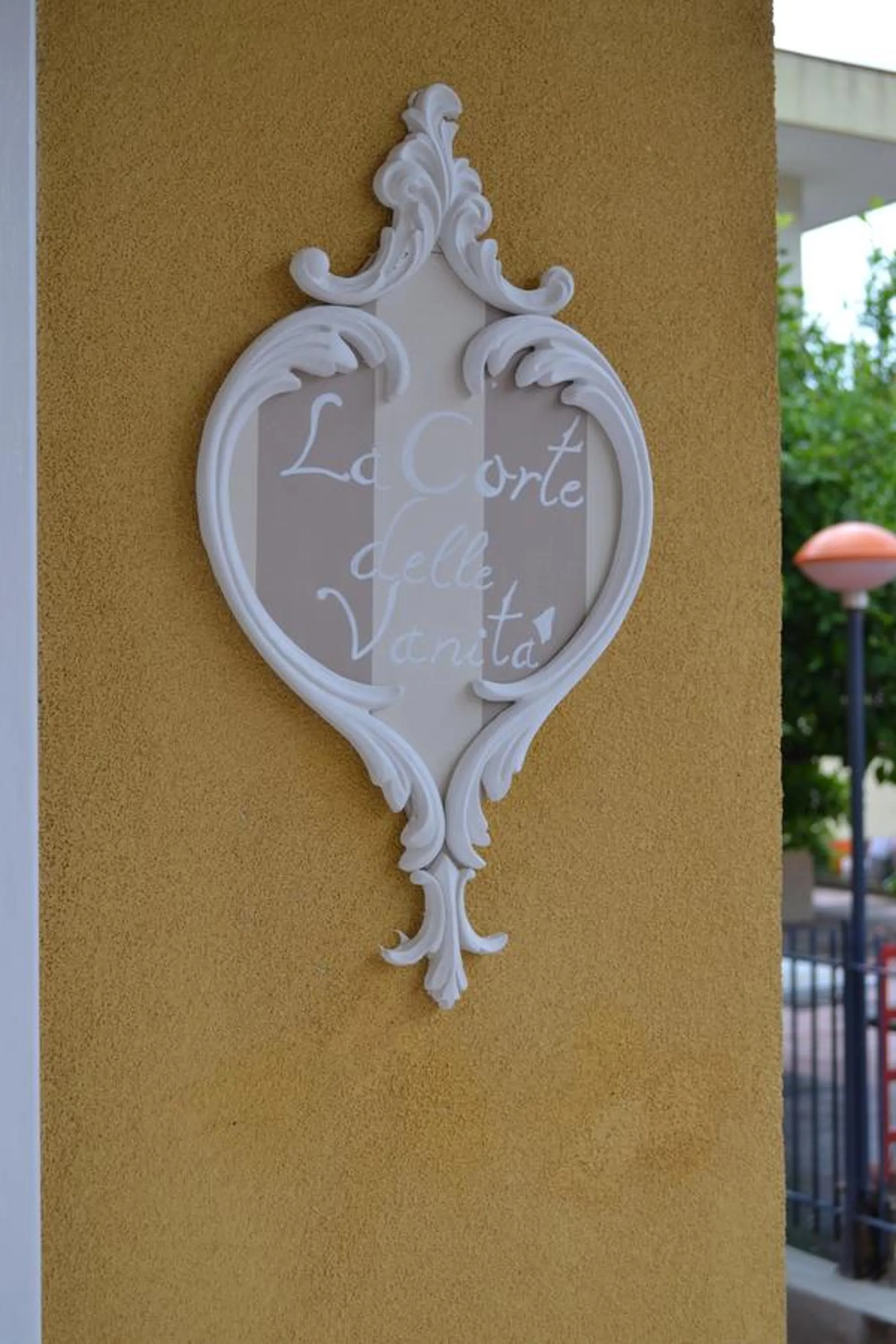 Property logo or sign in La Corte delle Vanità