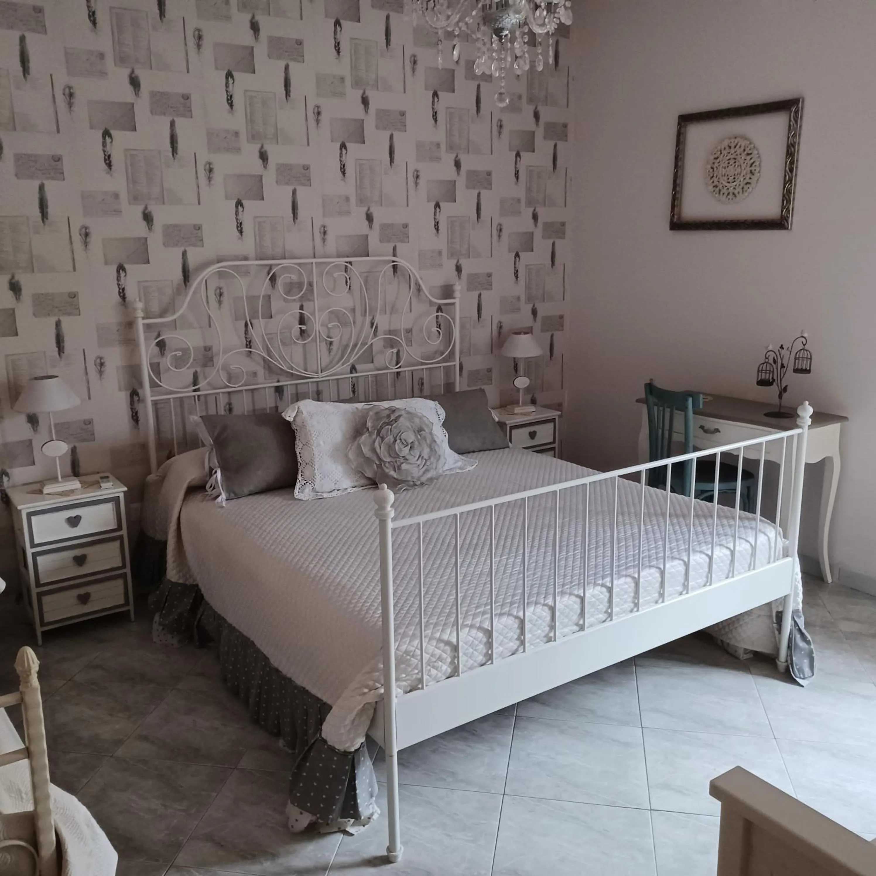 Photo of the whole room, Bed in La Corte delle Vanità