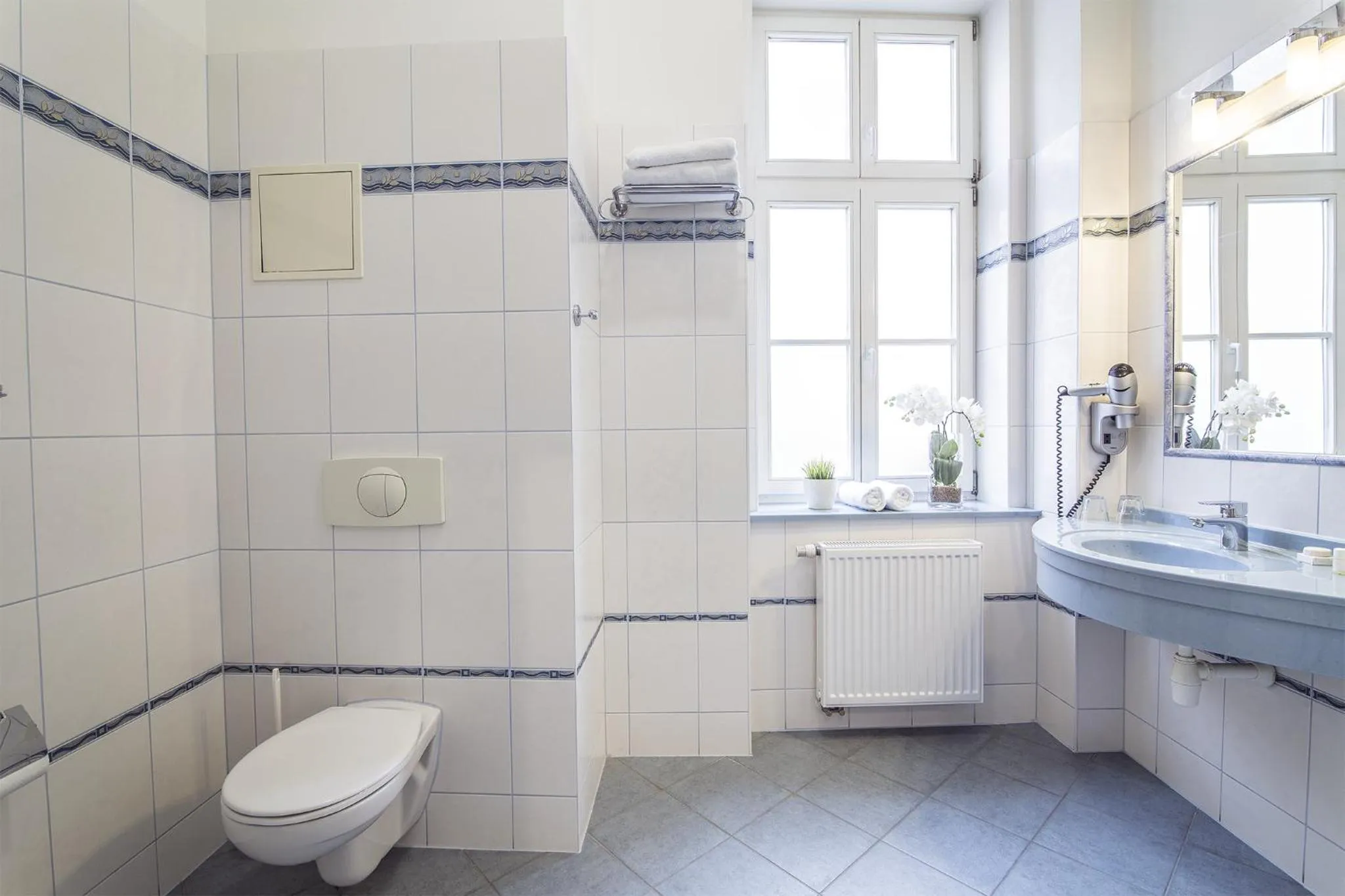 Bathroom in Hotel Ontario