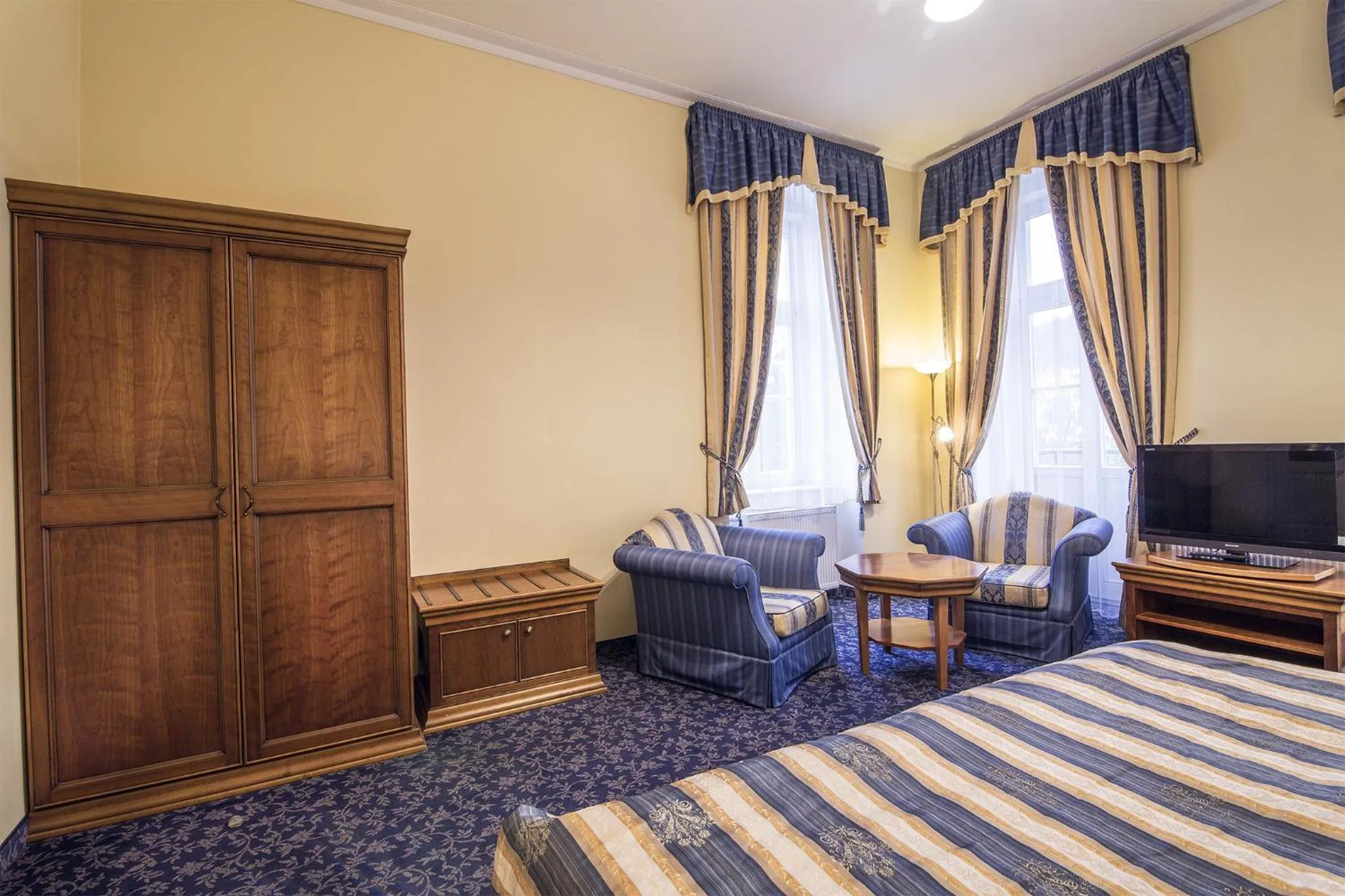 Bedroom, Bed in Hotel Ontario