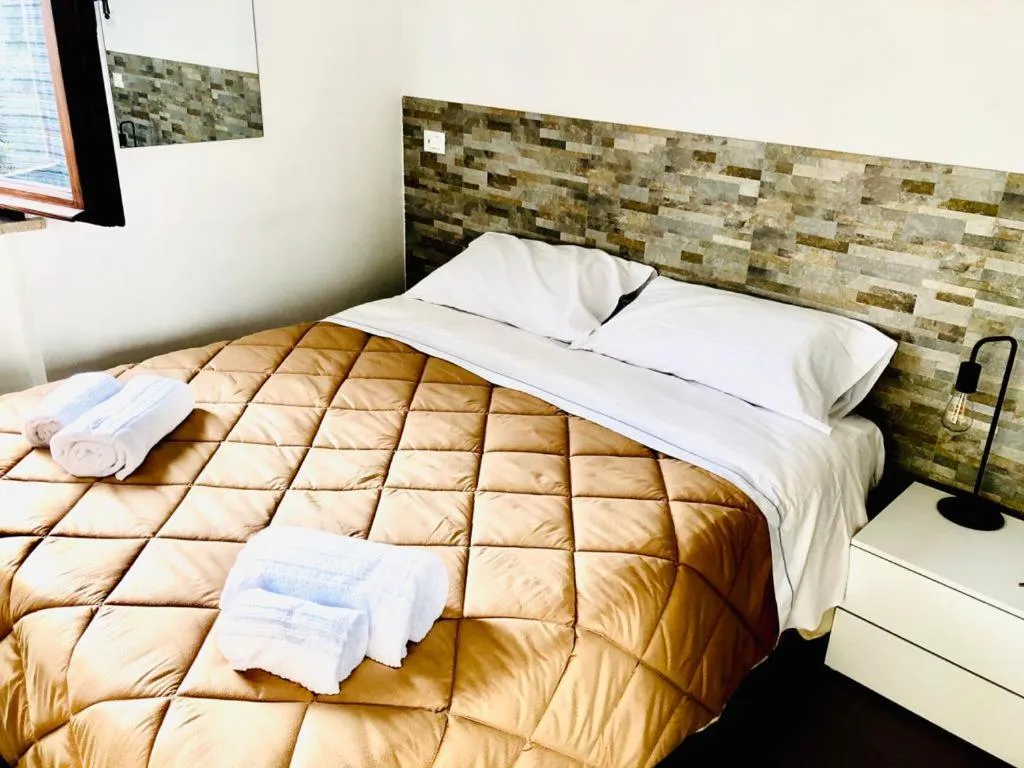 Bed in B&B Villa Ermanna