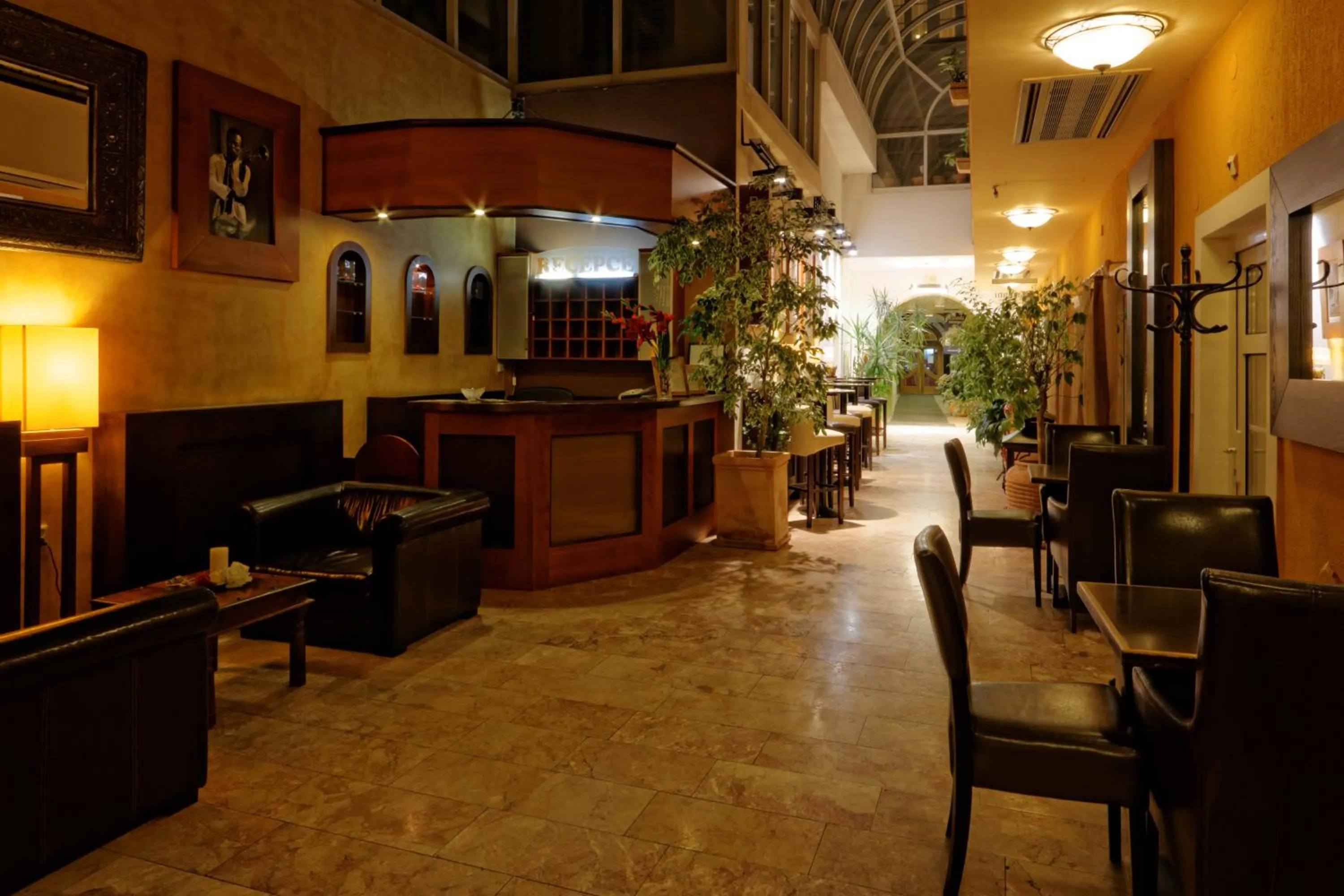 Lobby or reception in Enjoy Inn