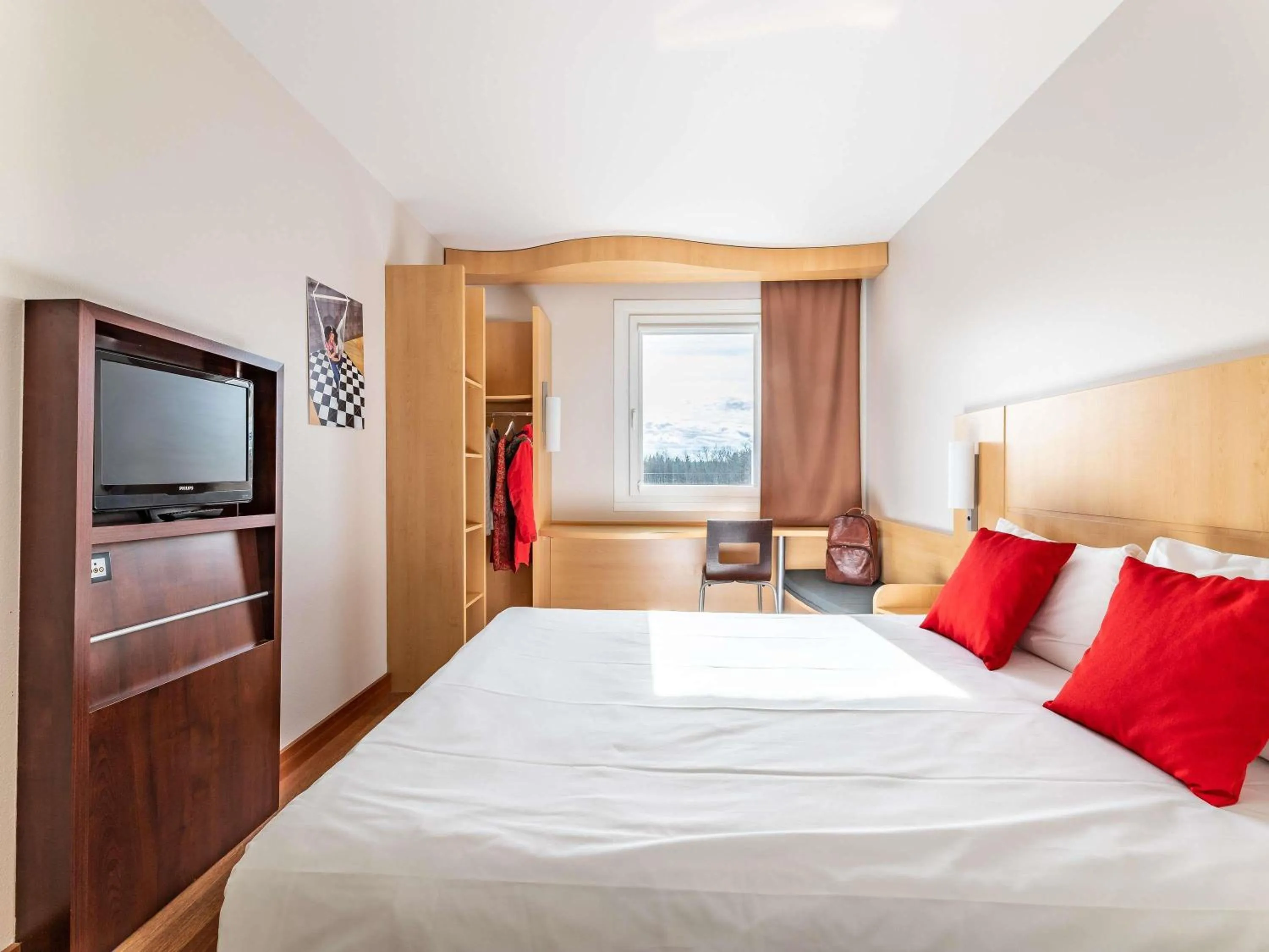 Bedroom, Bed in Ibis Hotel Plzeň