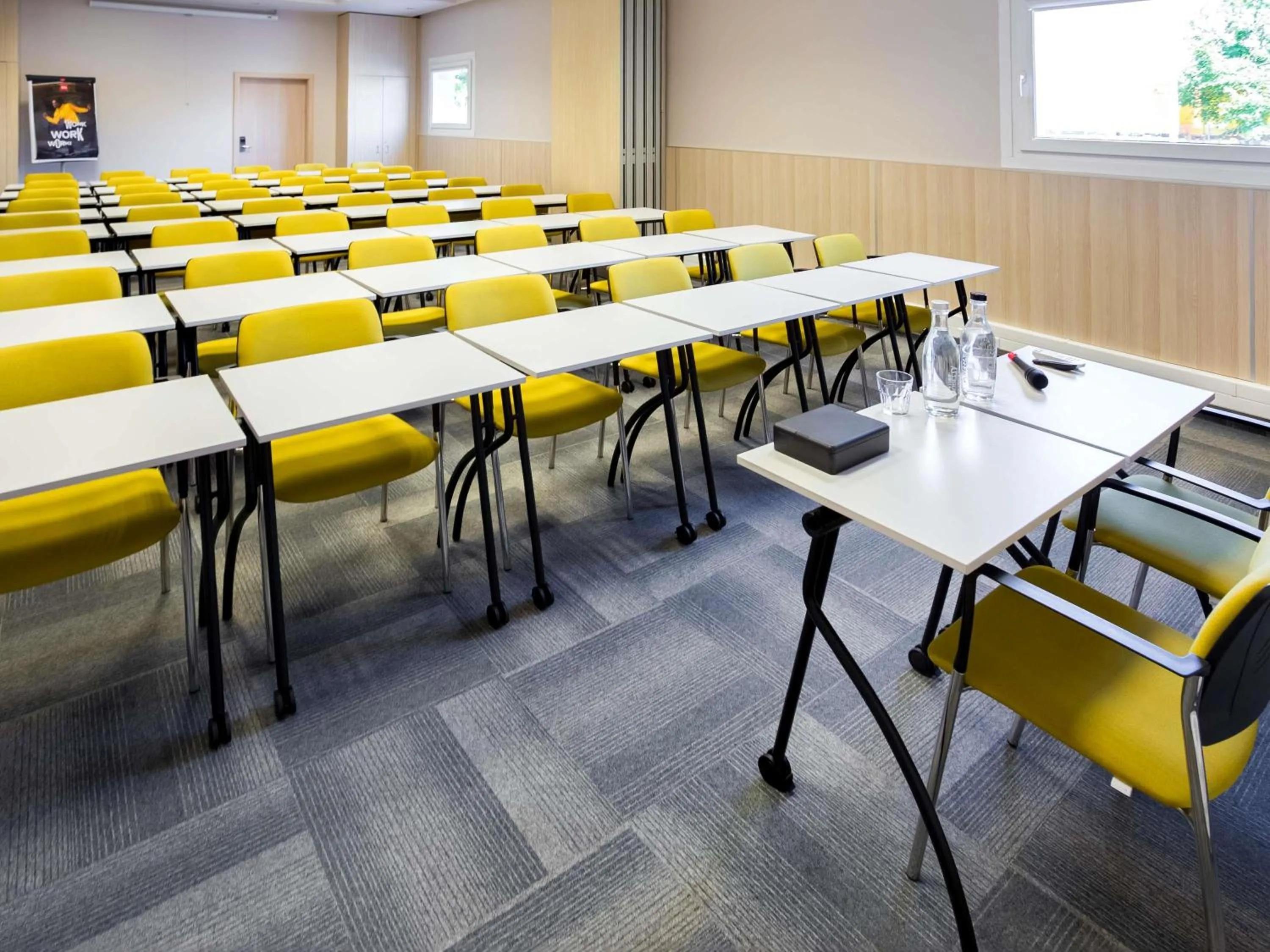 Meeting/conference room in Ibis Hotel Plzeň