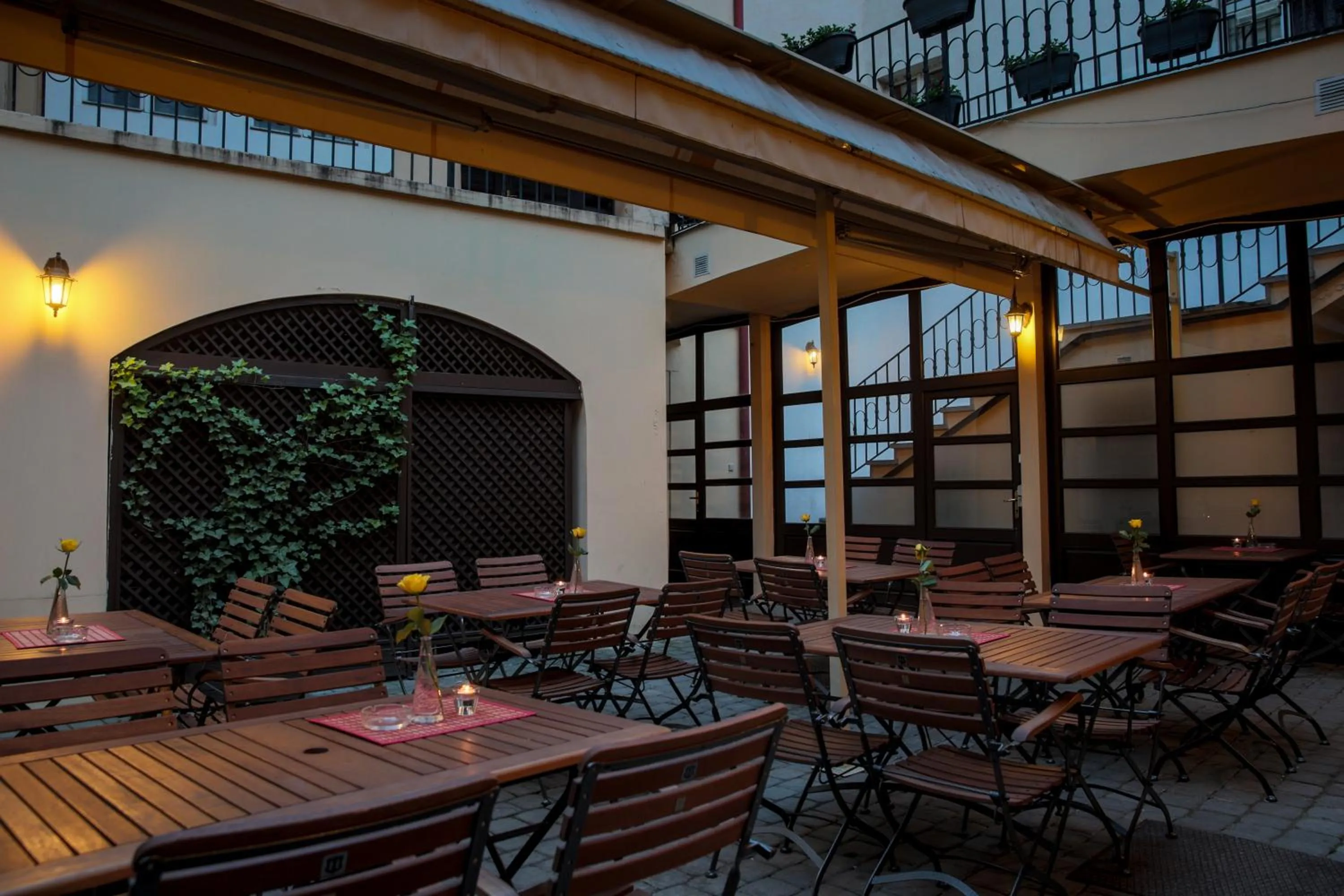 Restaurant/places to eat in Pension U Lilie