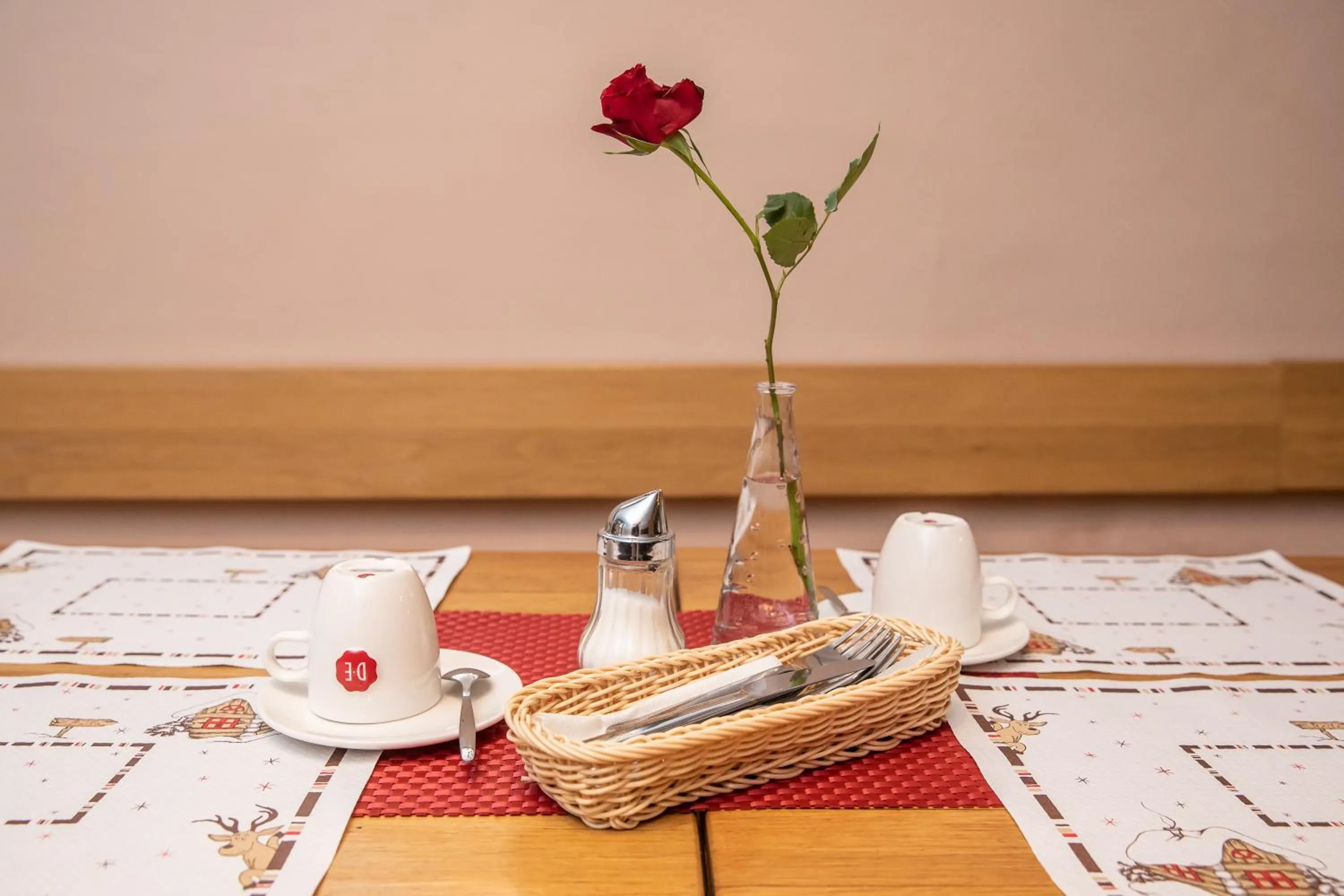 Restaurant/places to eat in Pension U Lilie