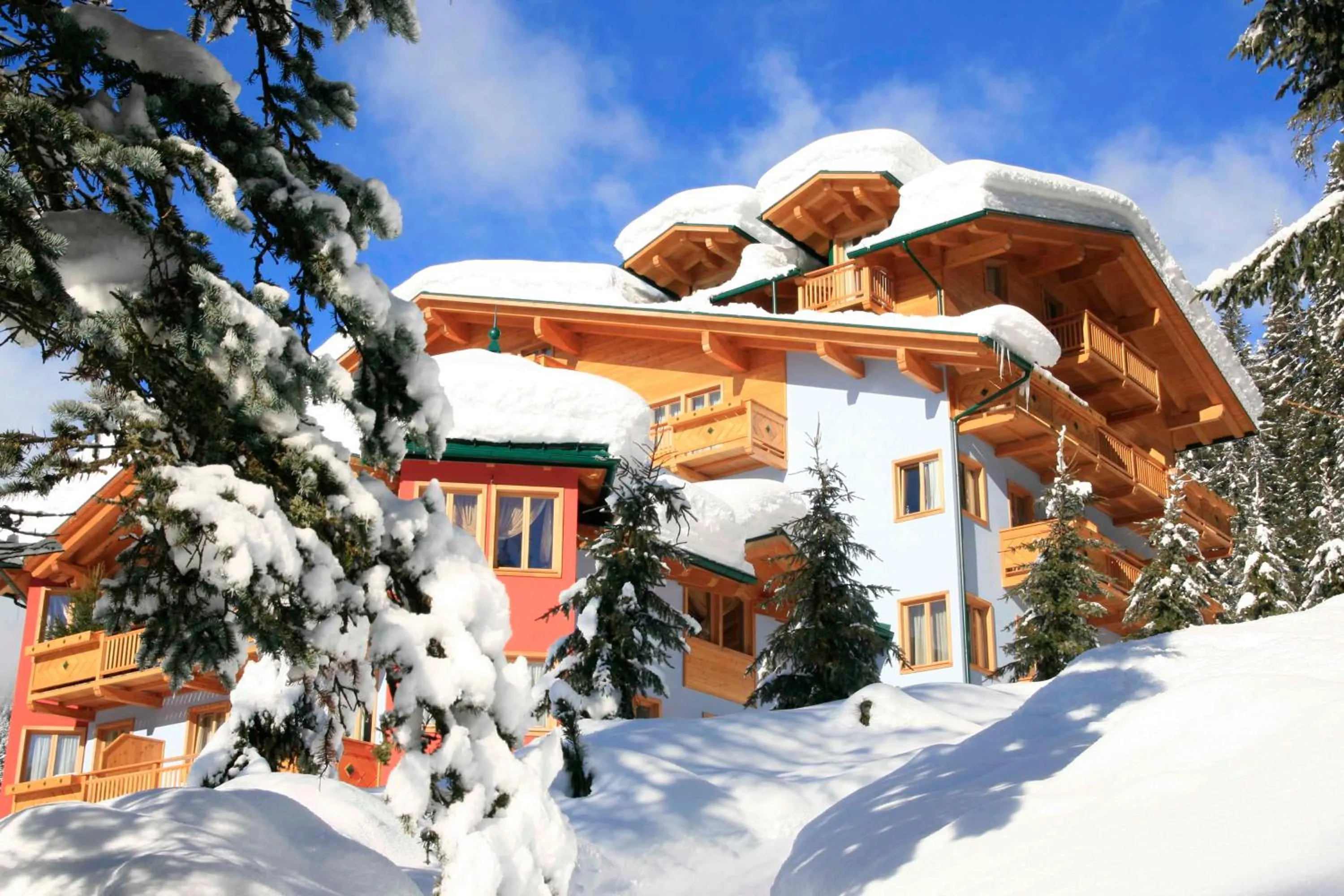 Winter in Cristal Palace Hotel