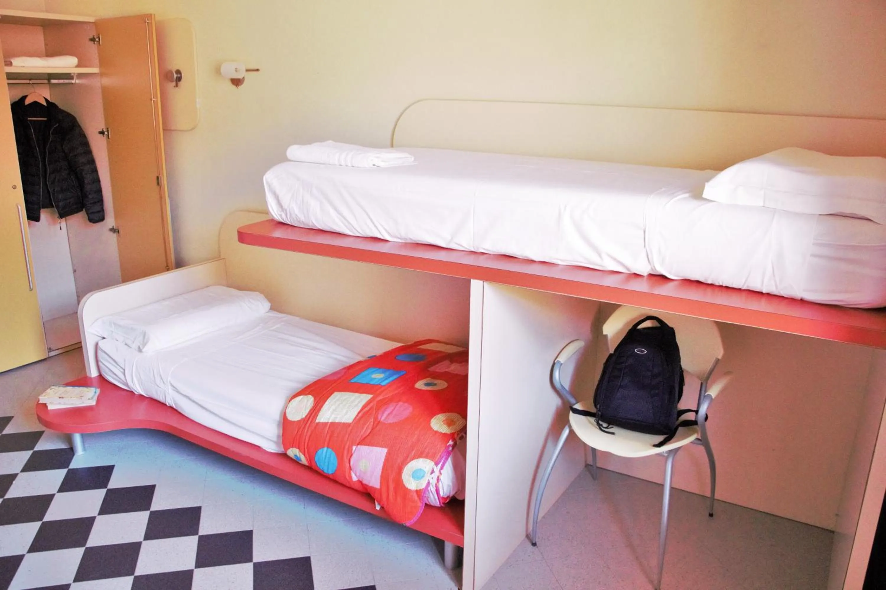 Bed in Ostello La Miniera