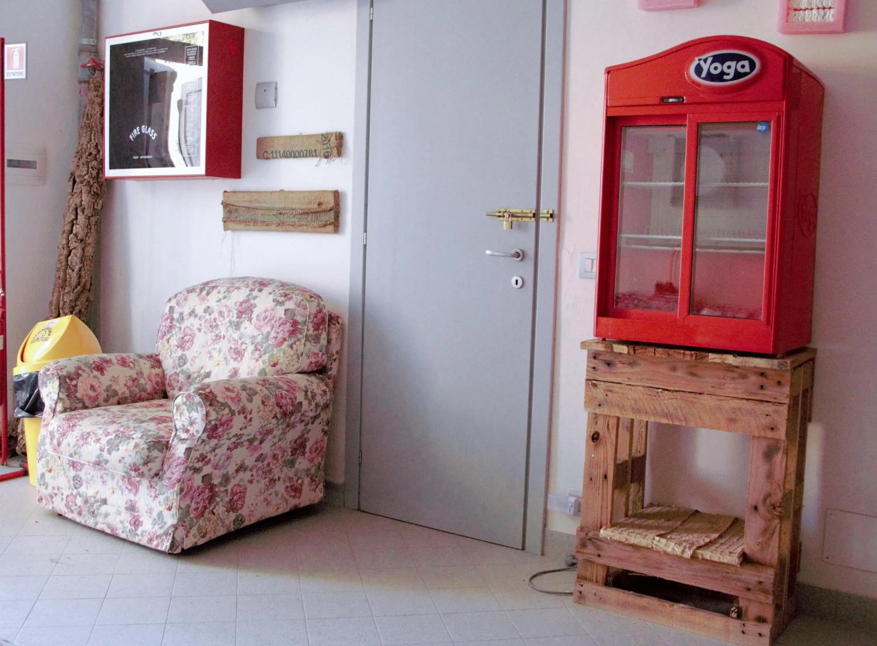 Facade/entrance in Ostello La Miniera