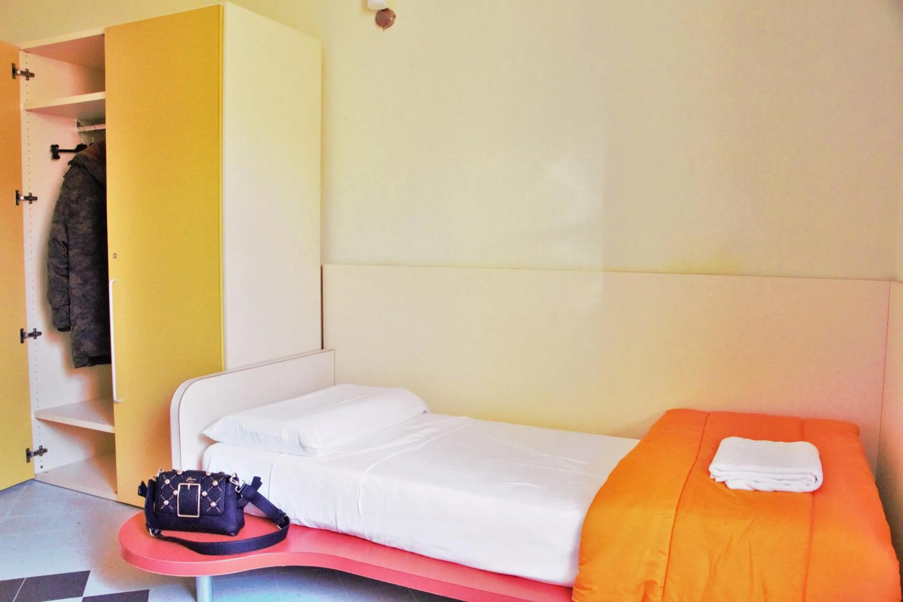 Bed in Ostello La Miniera