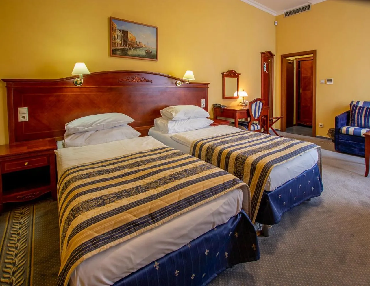 Bed in Hotel Giovanni Giacomo