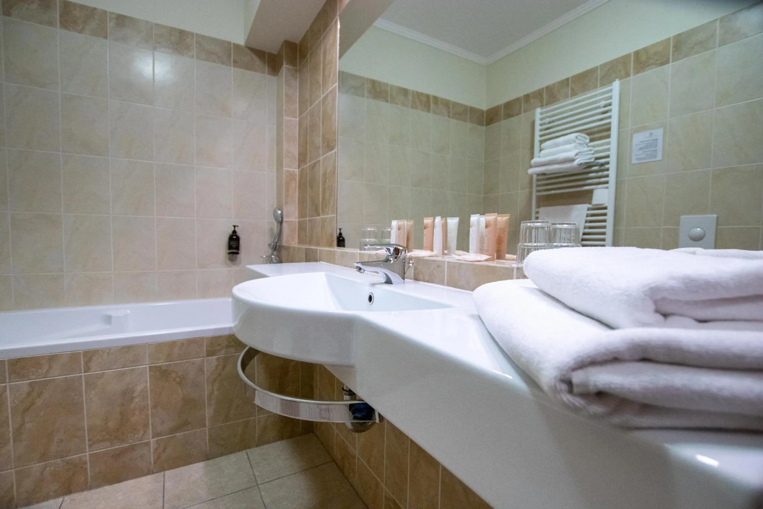 Bathroom in Hotel Giovanni Giacomo