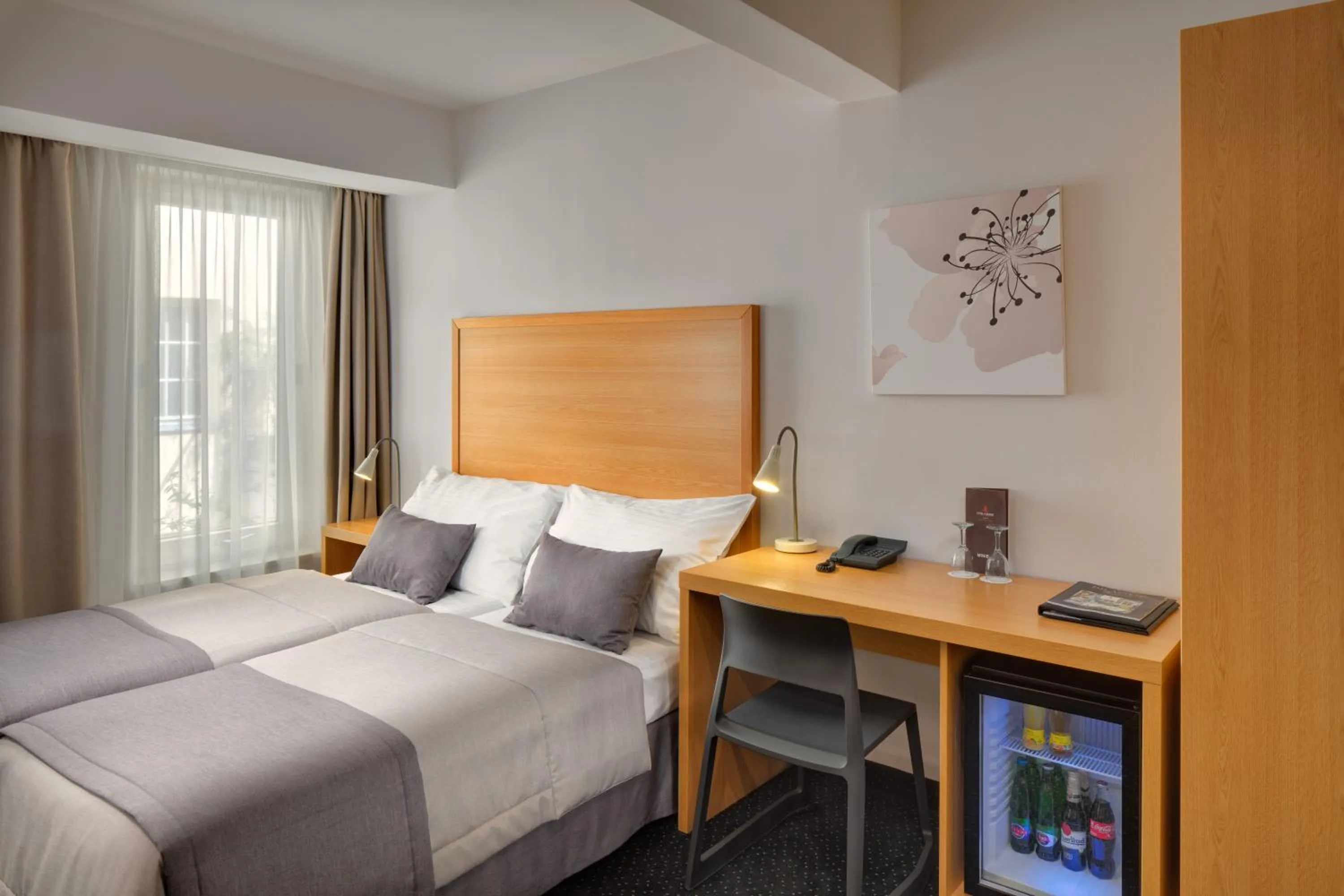 Photo of the whole room, Bed in Hotel Clement