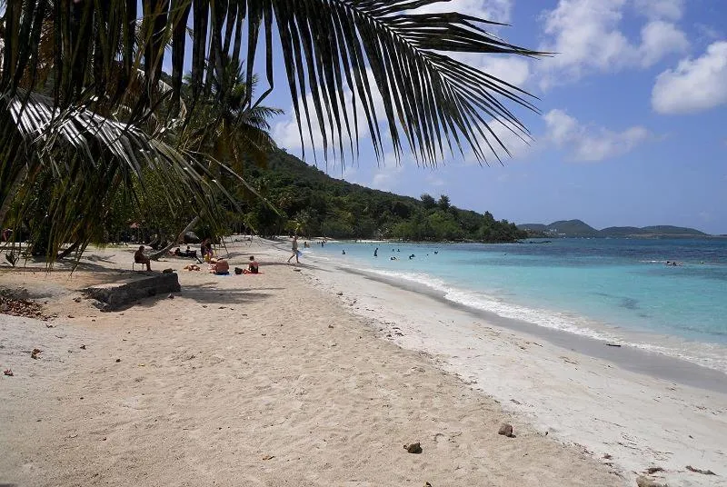 TI PARADIS DE l'ANSE FIGUIER VILLA voir site vacances en martinique