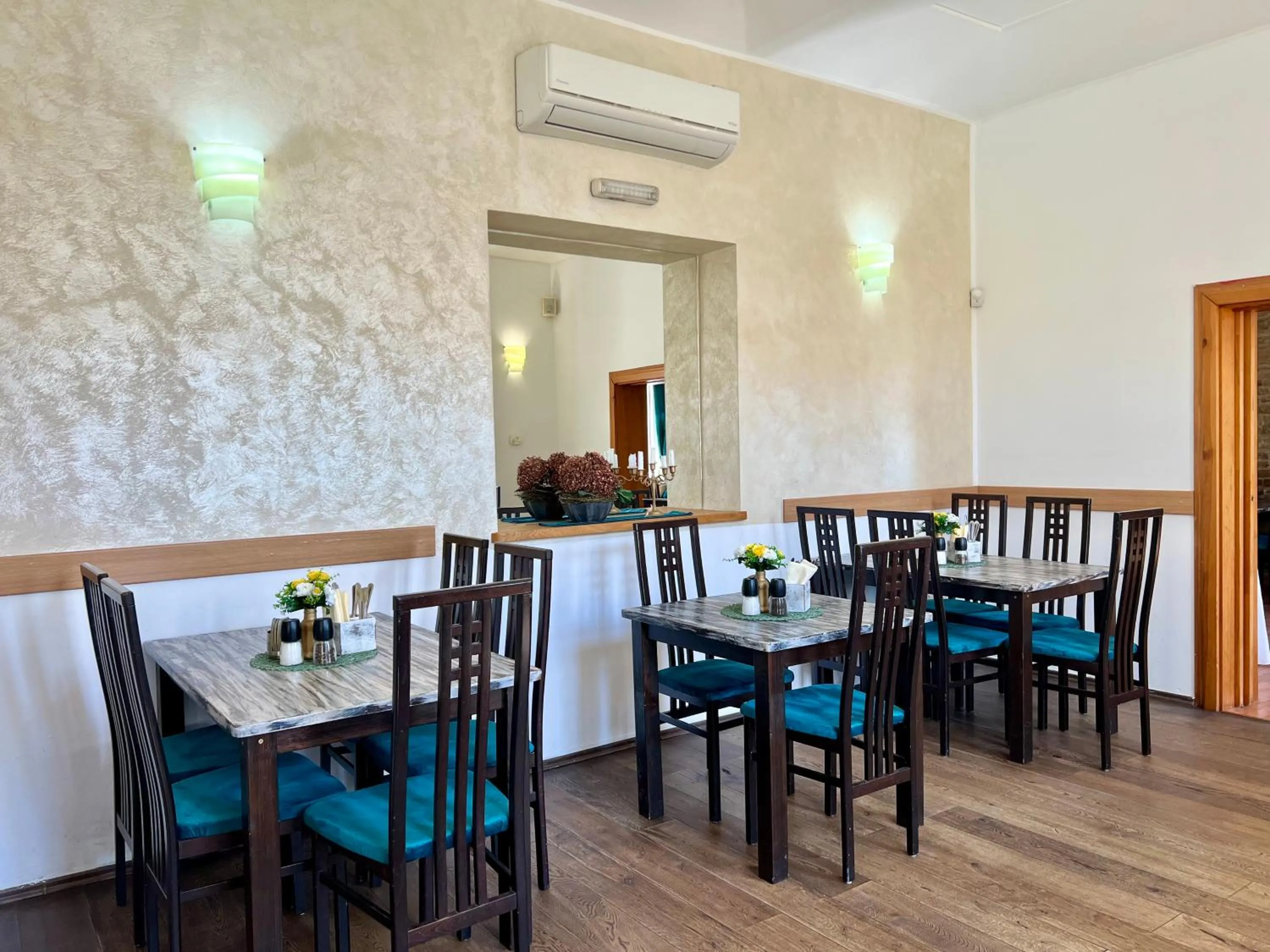 Restaurant/places to eat in Amálka u Řípu