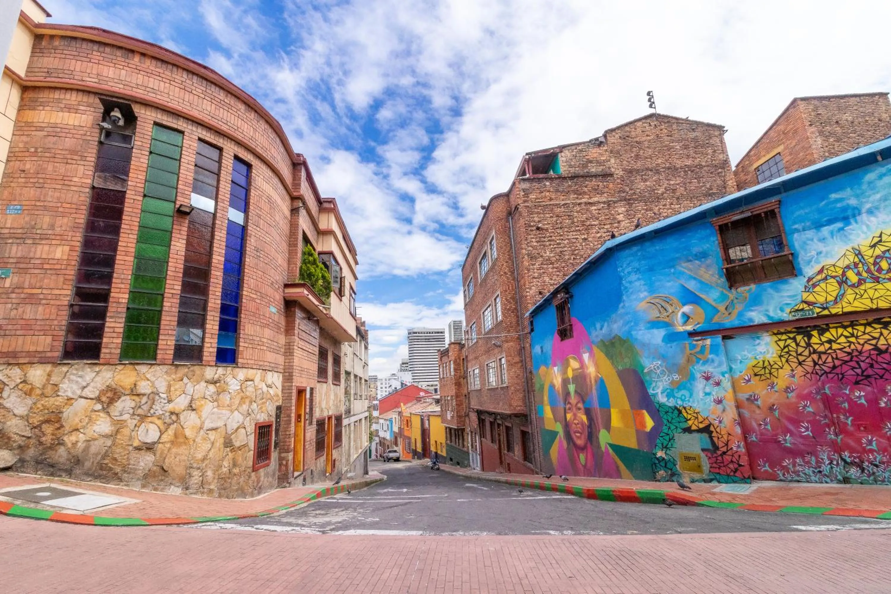 Property building in Casa Candilejas