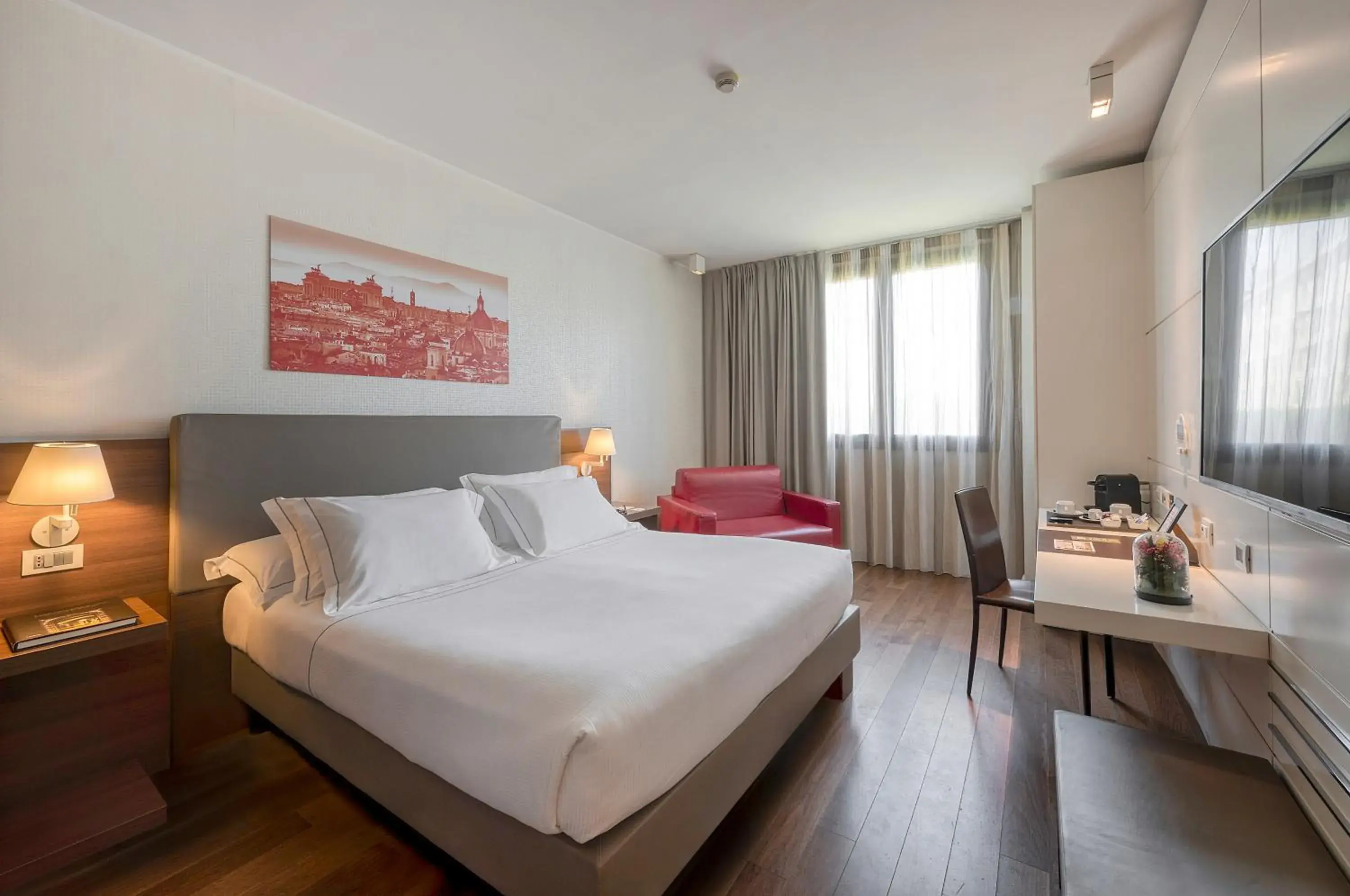 Superior Double Room in H10 Roma Città Superior Double Room in H10 Roma Città