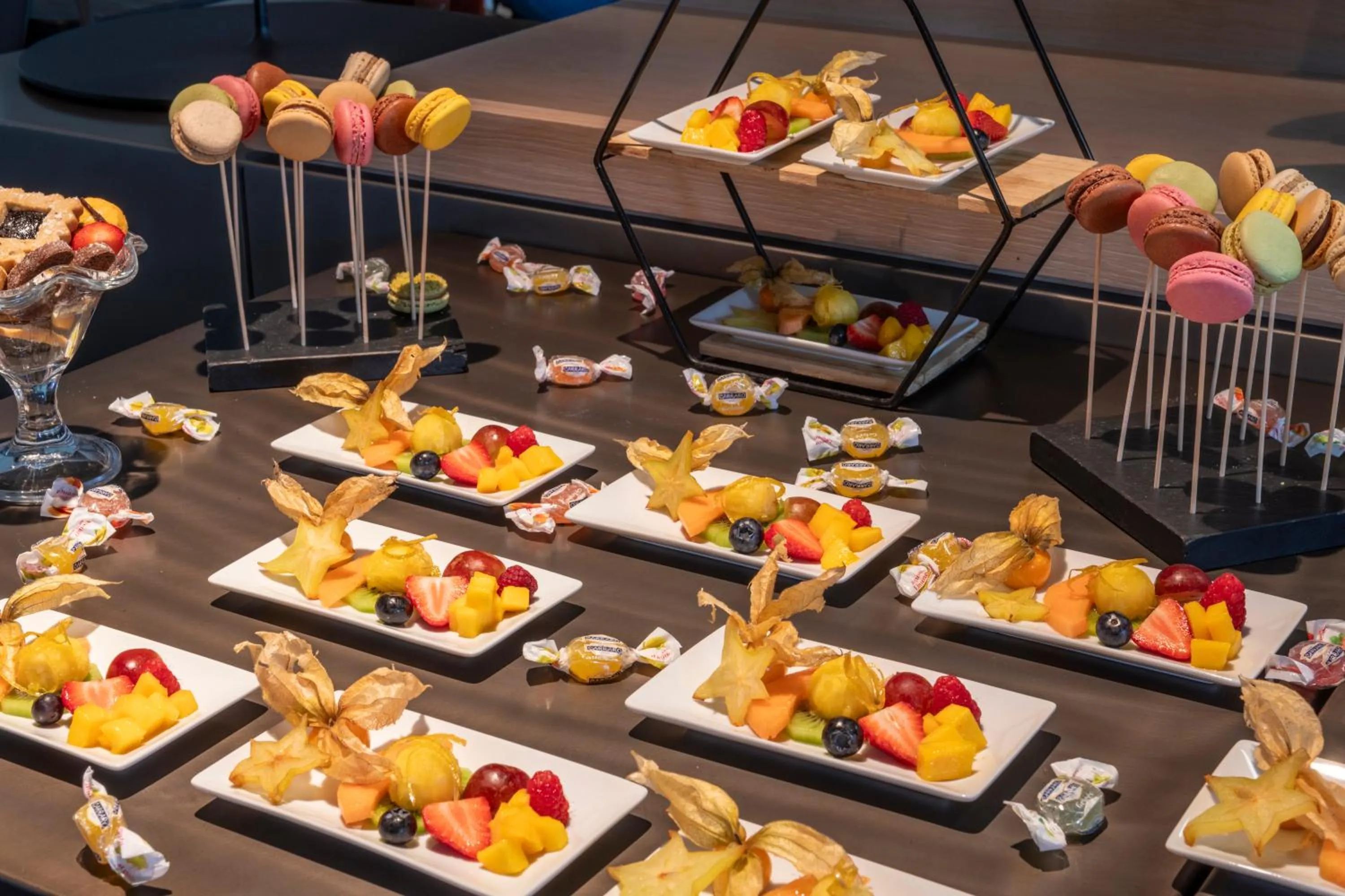 Lounge or bar in H10 Roma Città