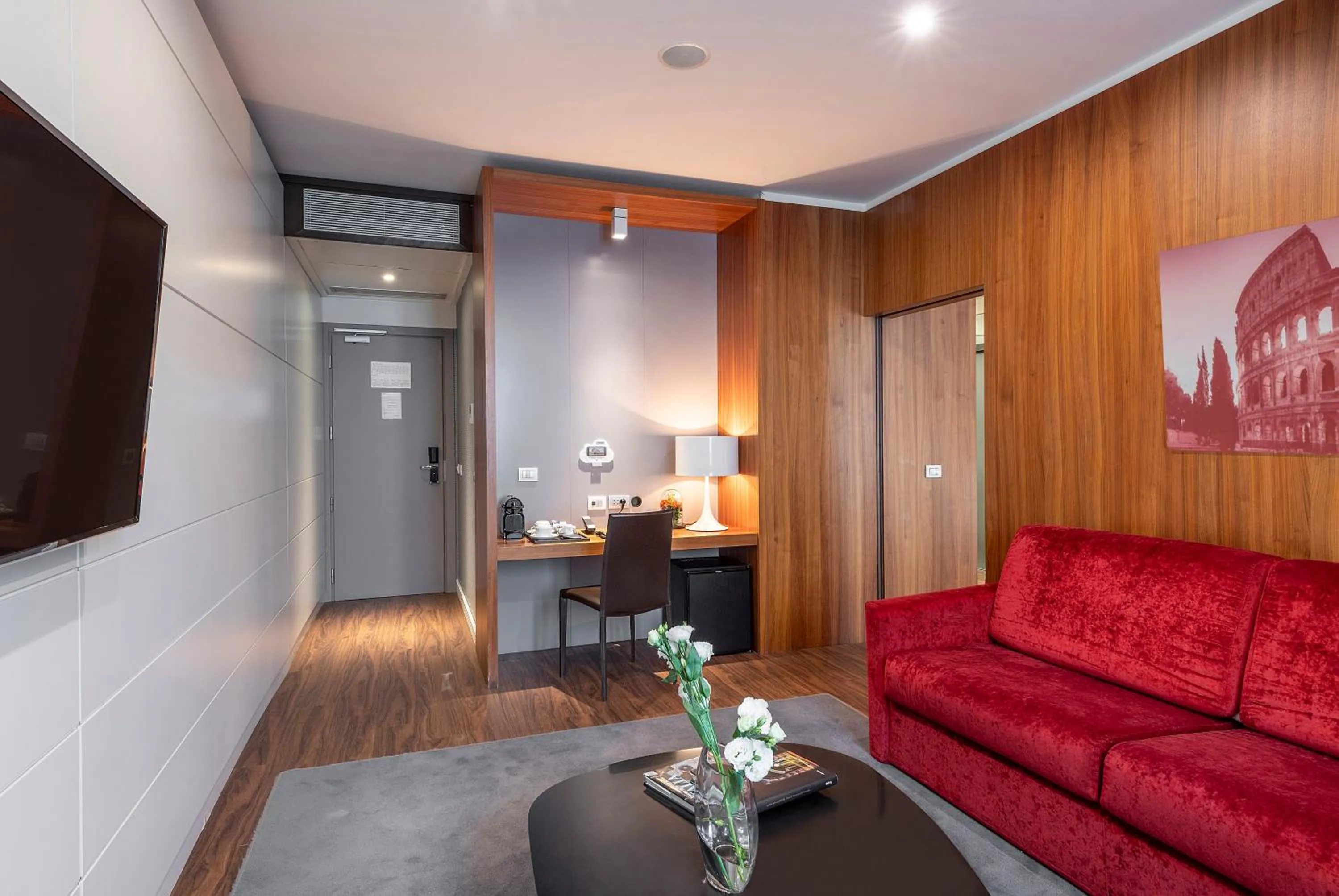 Bedroom in H10 Roma Città