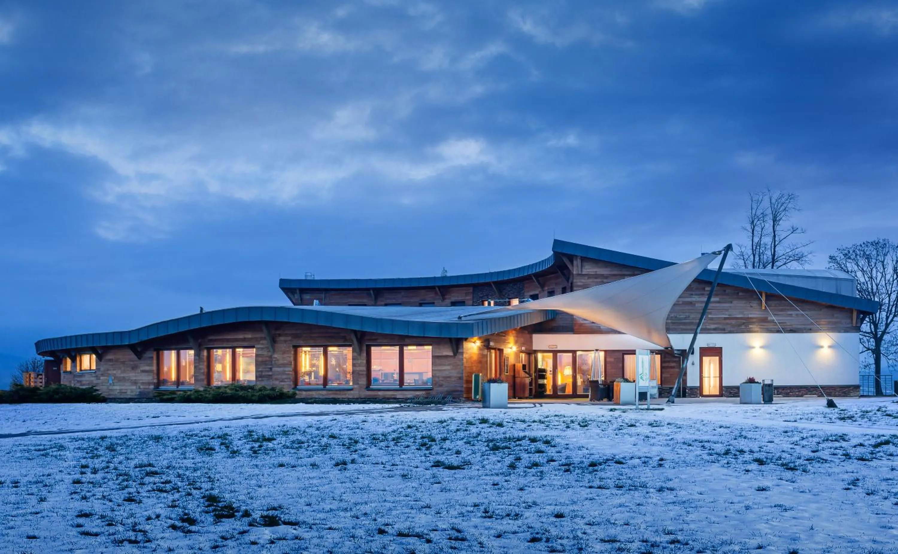 Facade/entrance in Grund Resort Golf and Ski