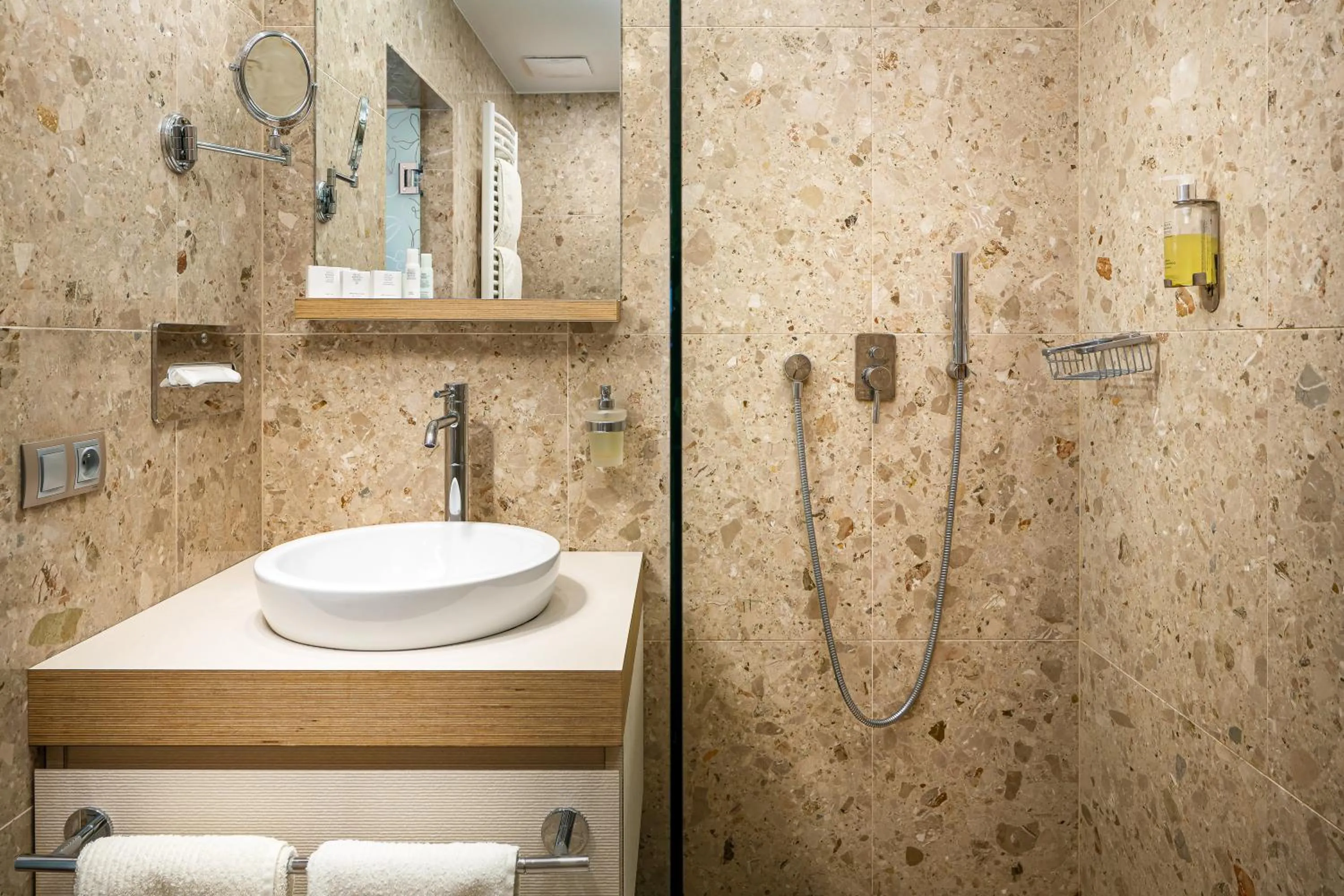 Bathroom in Grund Resort Golf and Ski