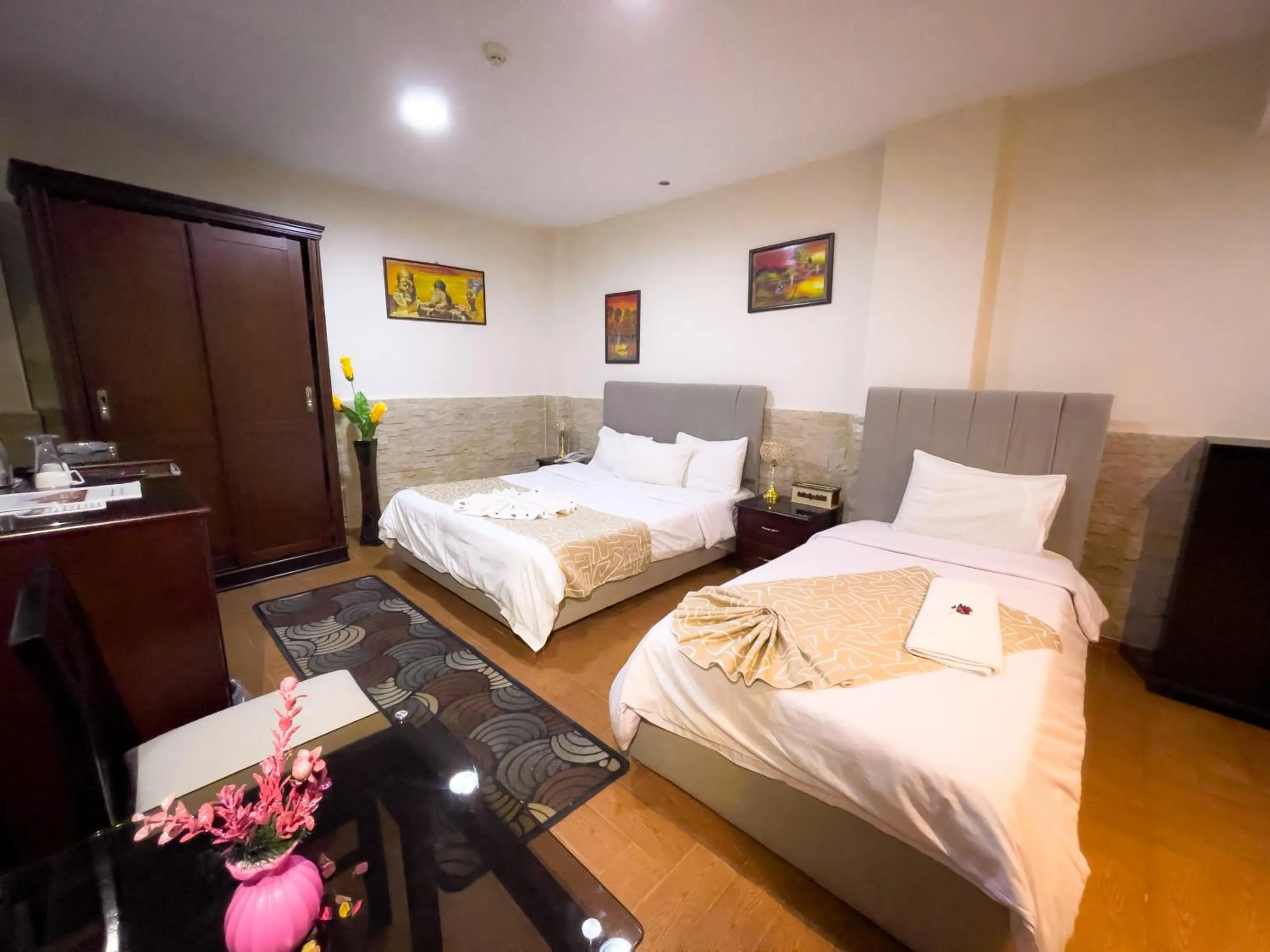 Bed in Best View Pyramids Hotel