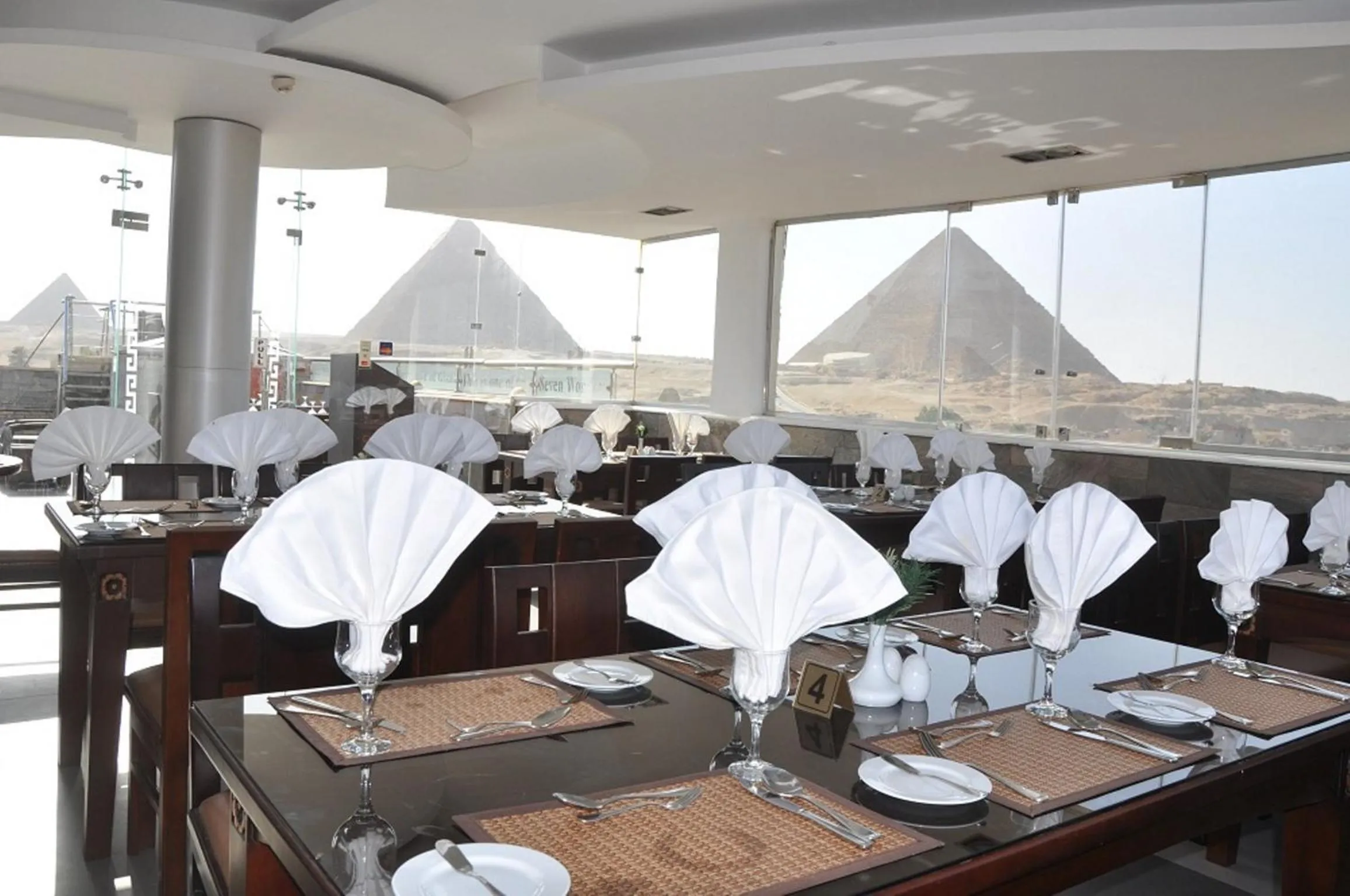 Restaurant/places to eat in Best View Pyramids Hotel
