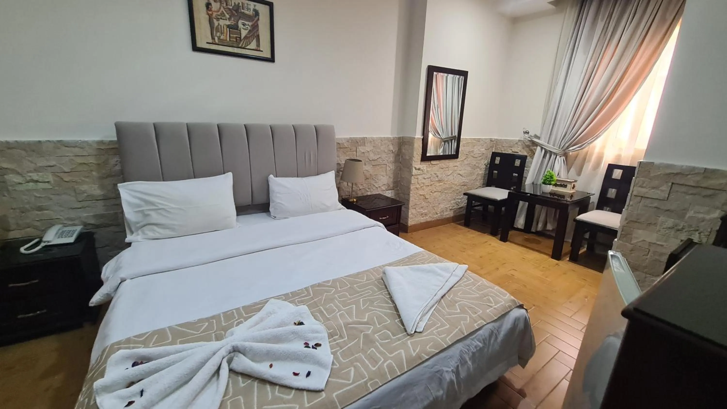 Bed in Best View Pyramids Hotel