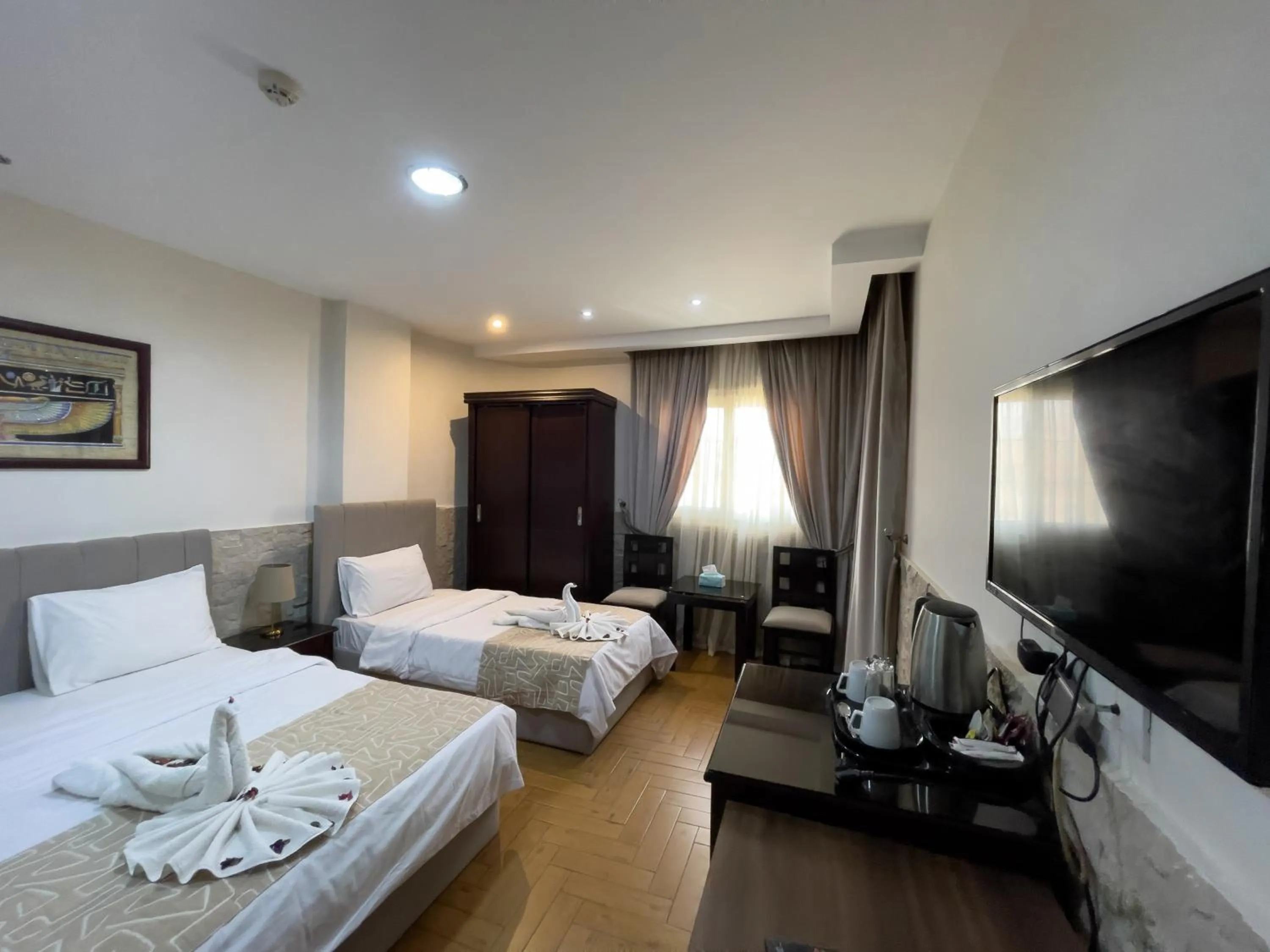 Bed in Best View Pyramids Hotel