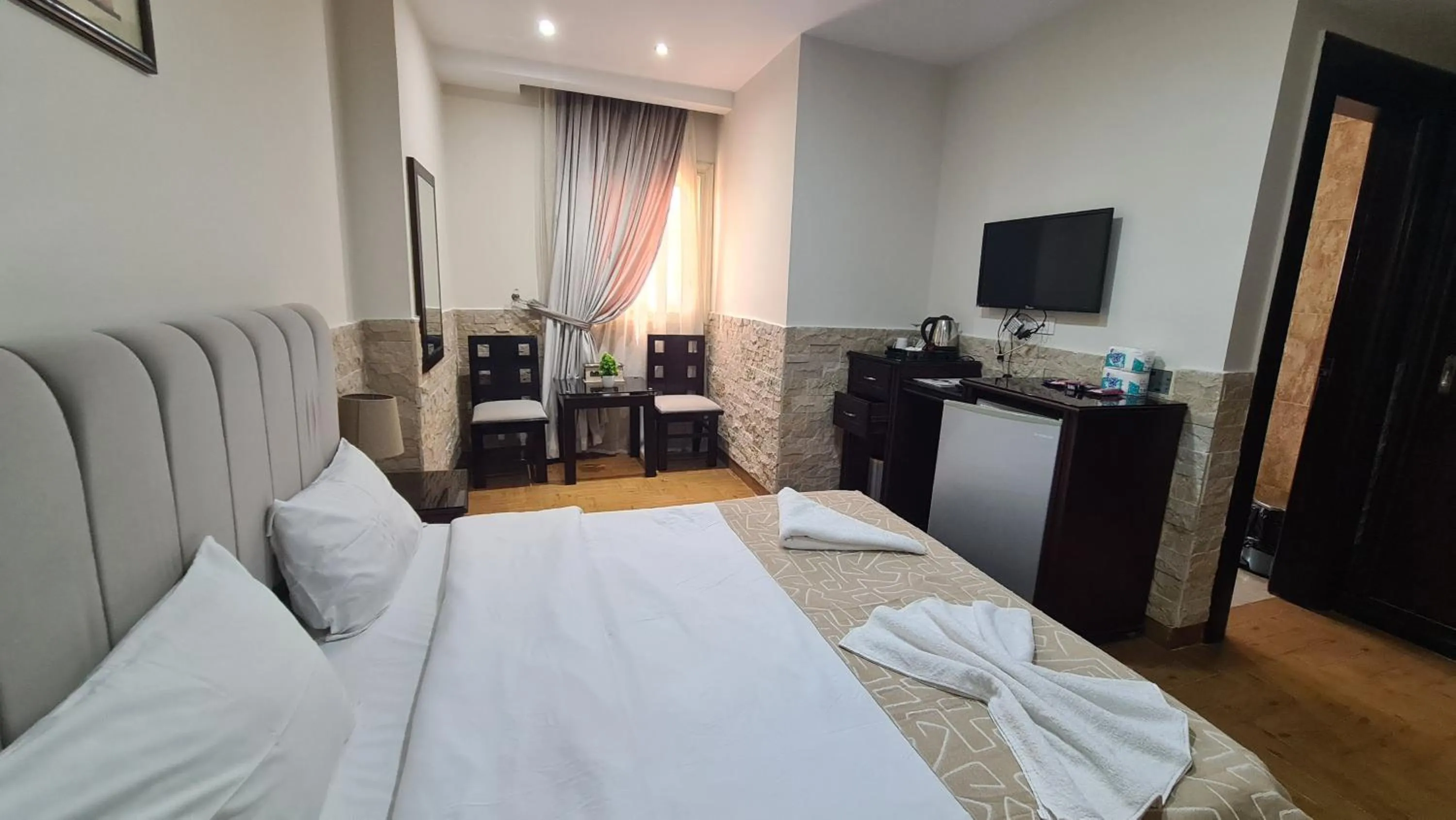 Bed in Best View Pyramids Hotel