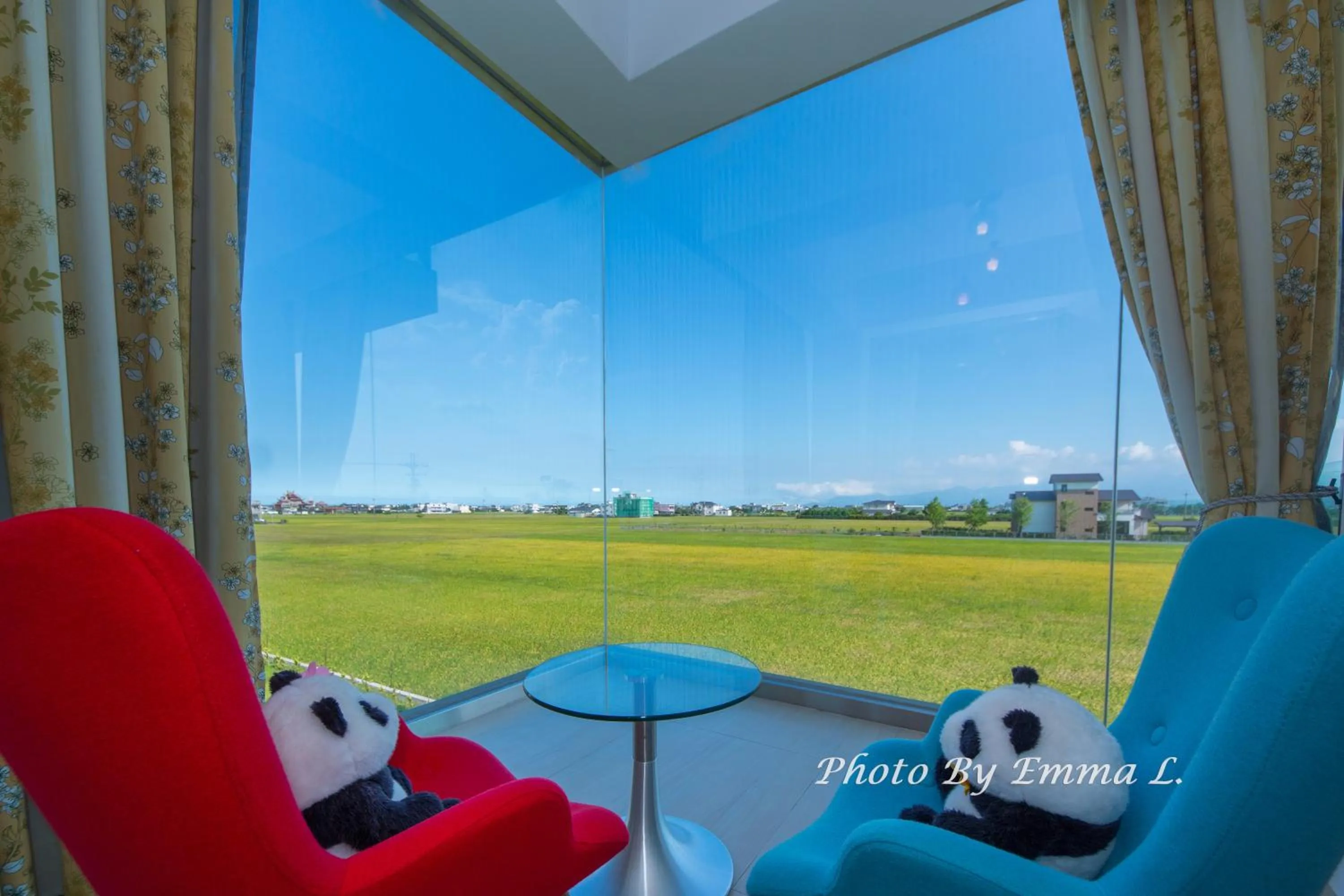 Landmark view in Colorful Fish Cottage