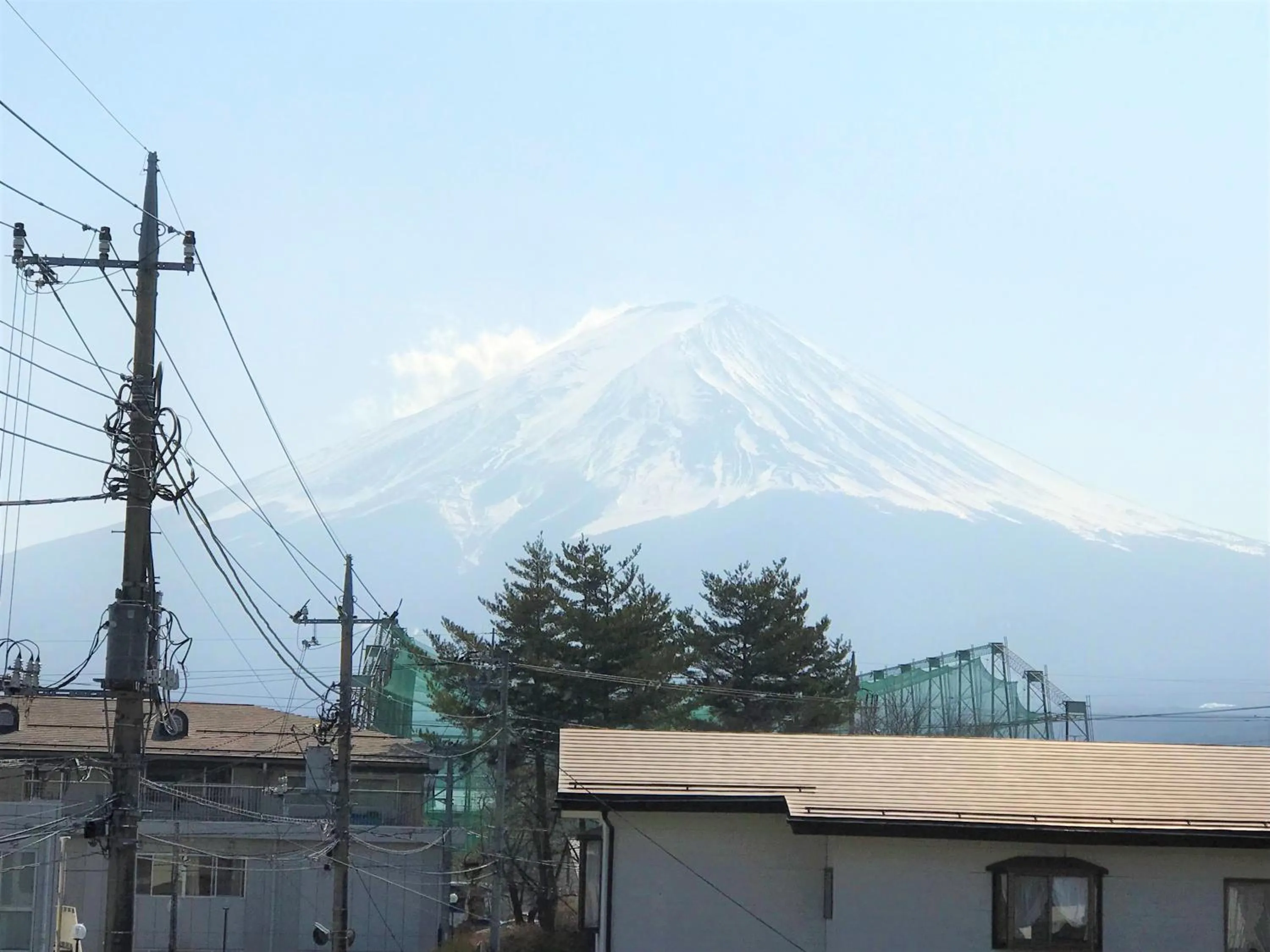 Mountain view in K's House Fuji View - Travelers Hostel