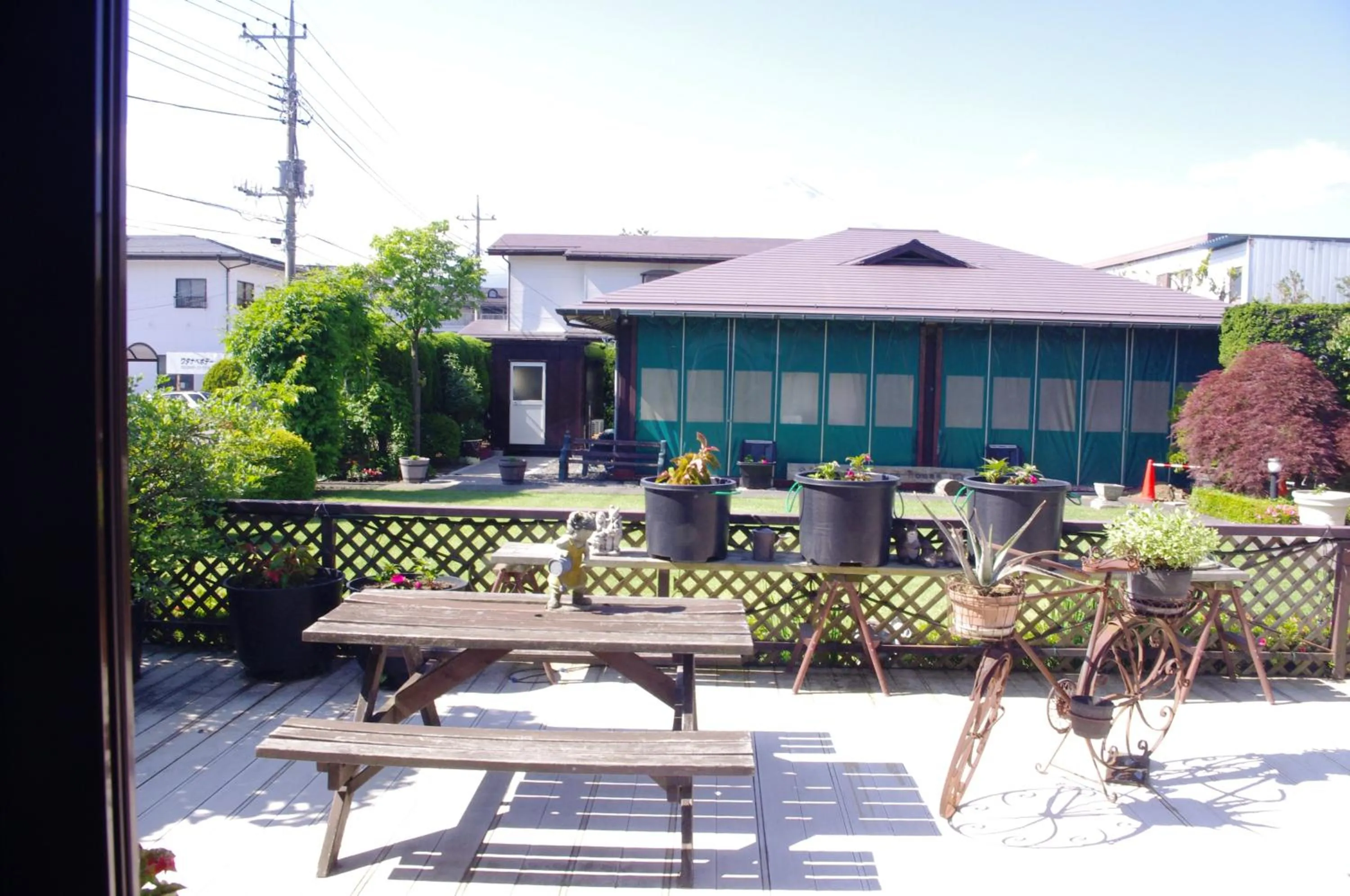 Balcony/Terrace in K's House Fuji View - Travelers Hostel