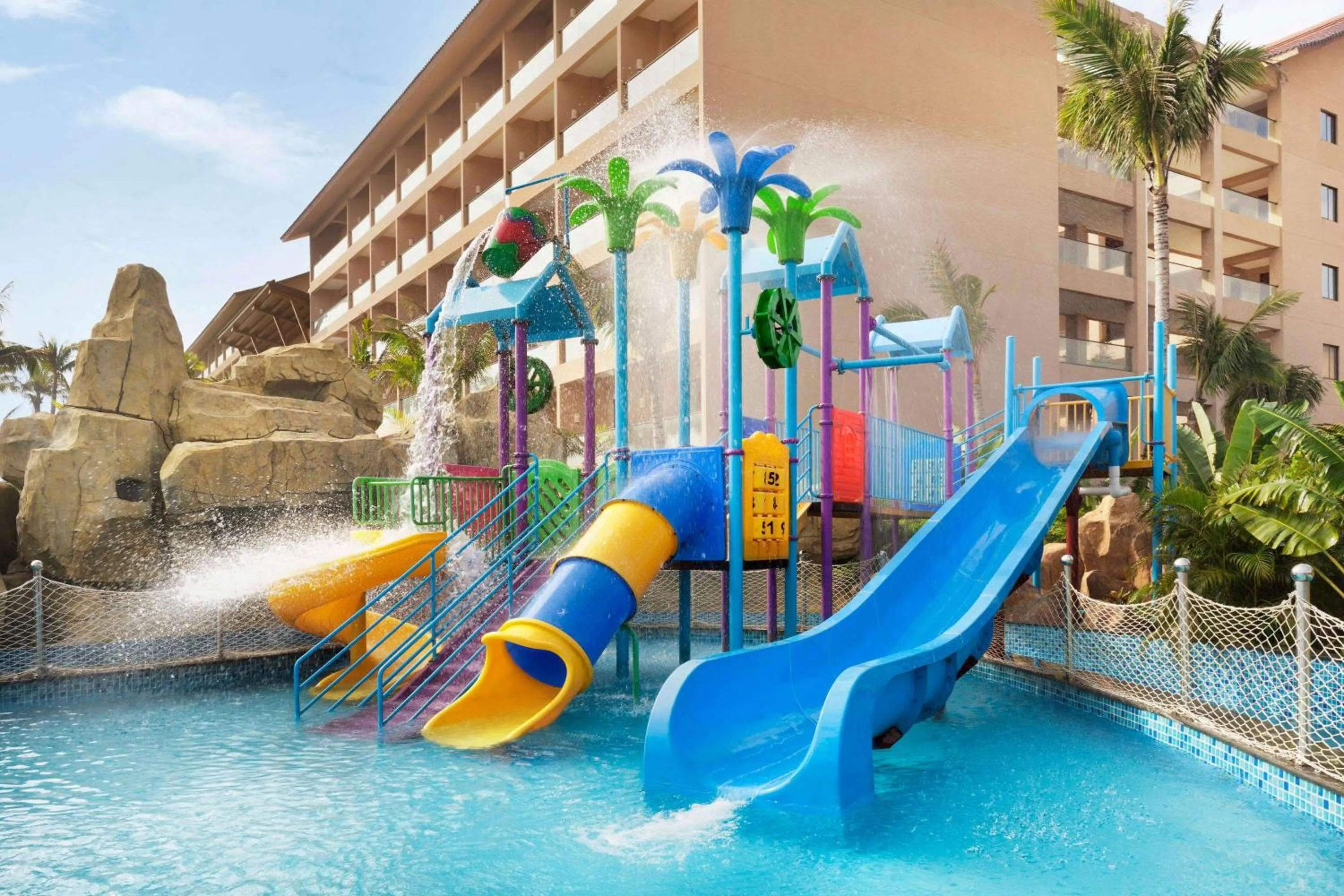 On site, Water Park in Wyndham Maoming