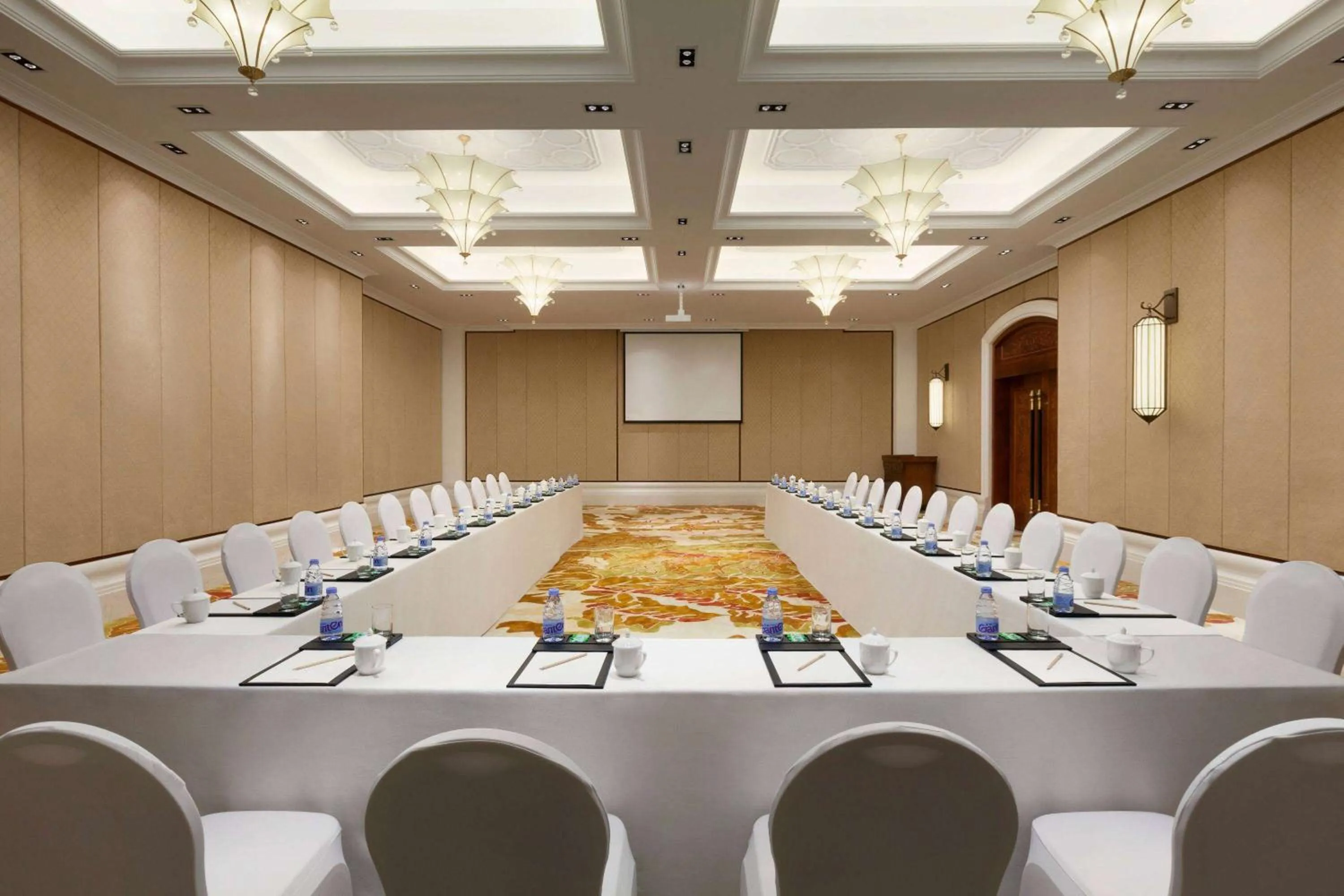 Meeting/conference room in Wyndham Maoming