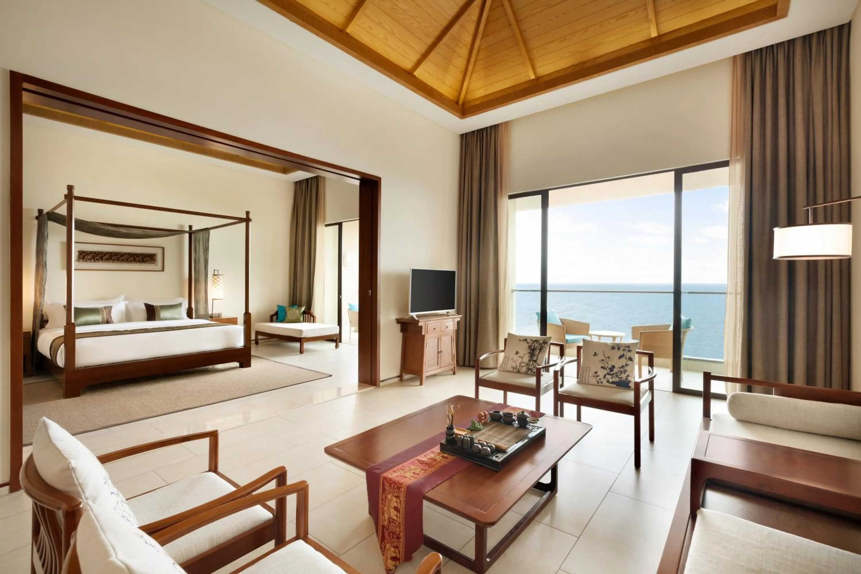 Living room, Seating Area in Wyndham Maoming