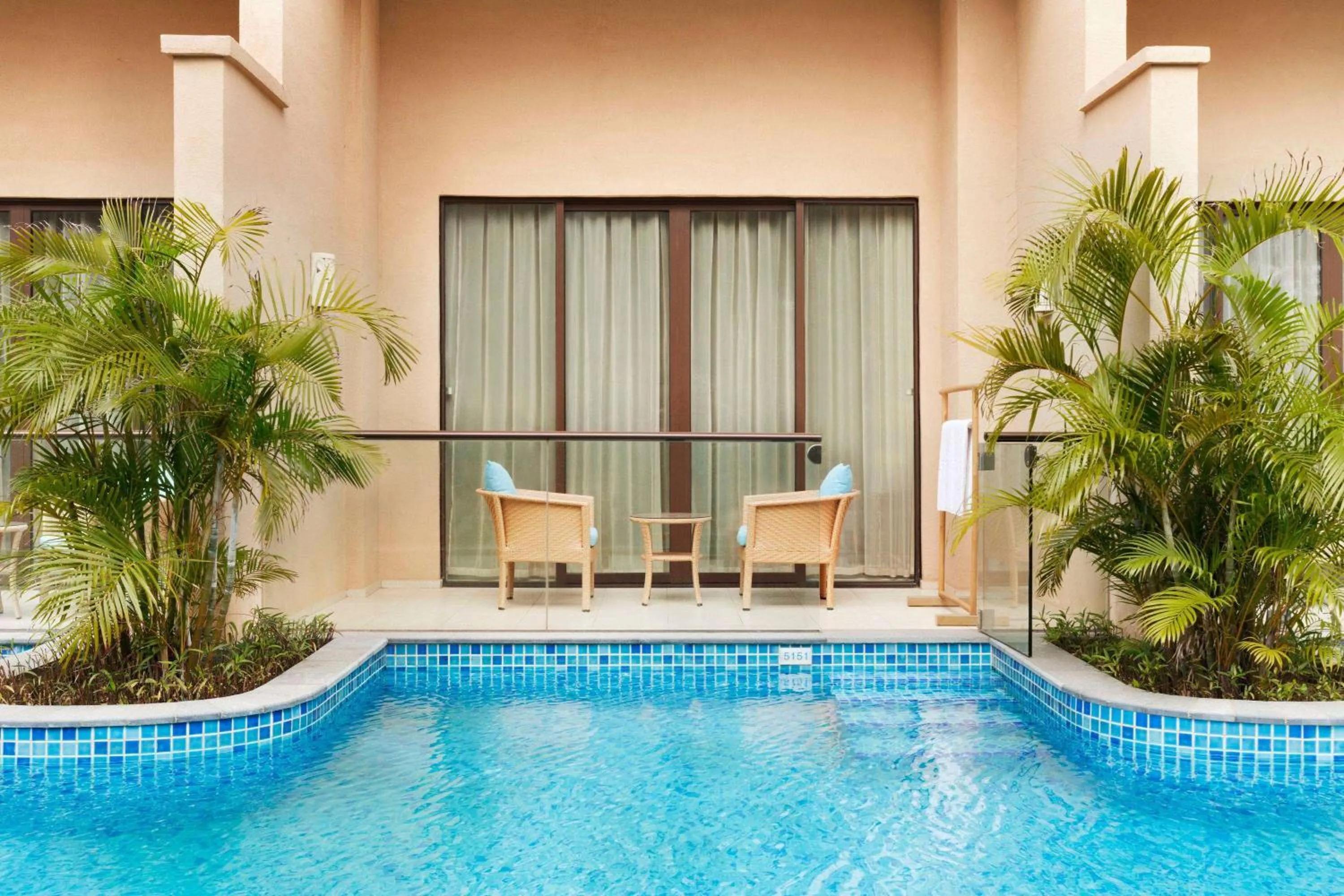 Photo of the whole room, Swimming Pool in Wyndham Maoming