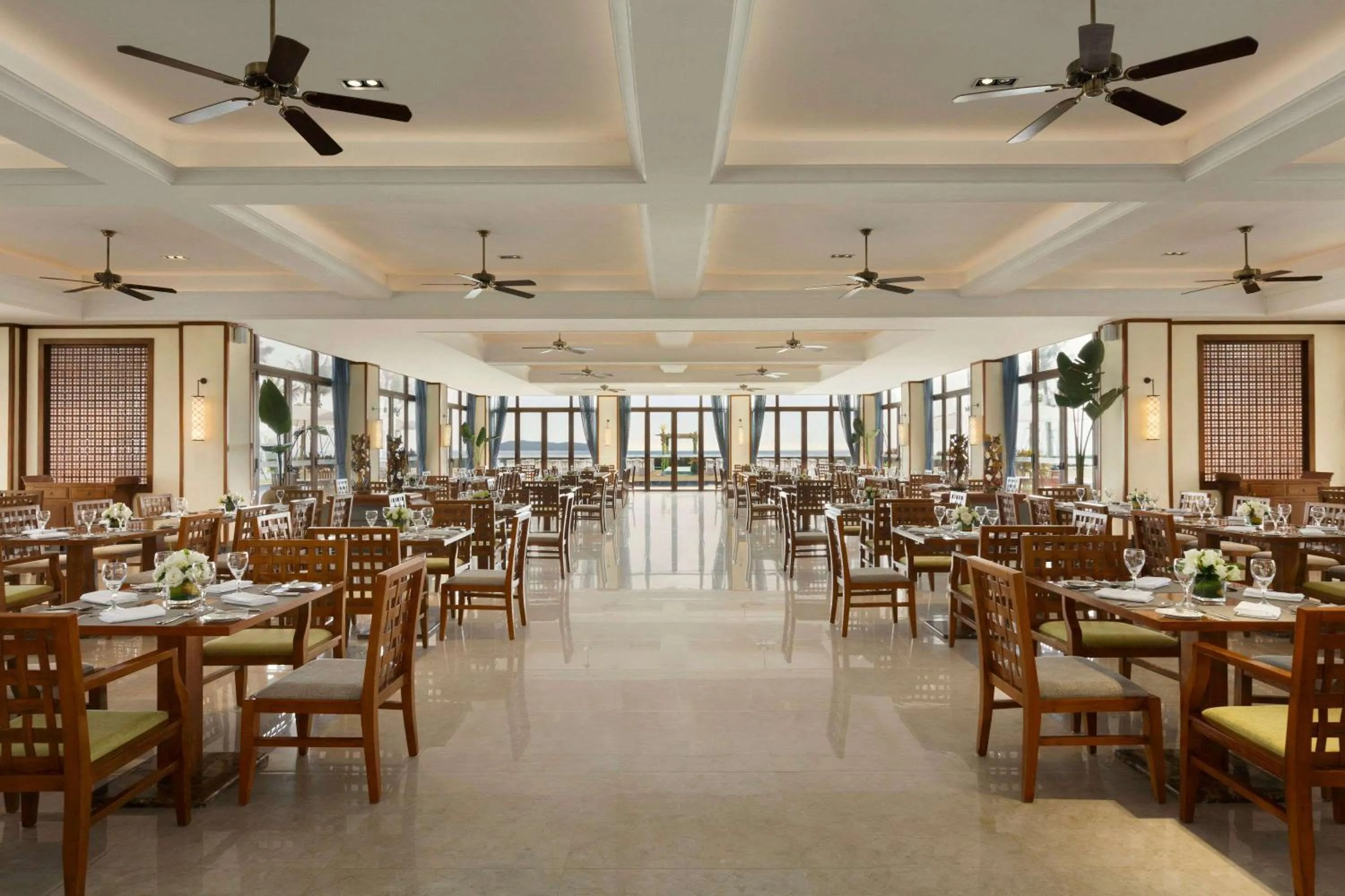 Restaurant/Places to Eat in Wyndham Maoming