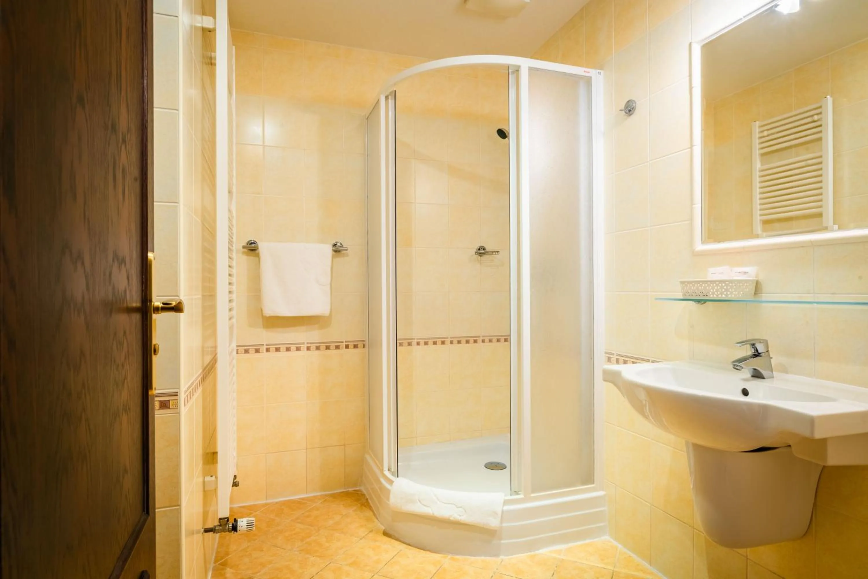 Bathroom in Wellness Hotel Gondola