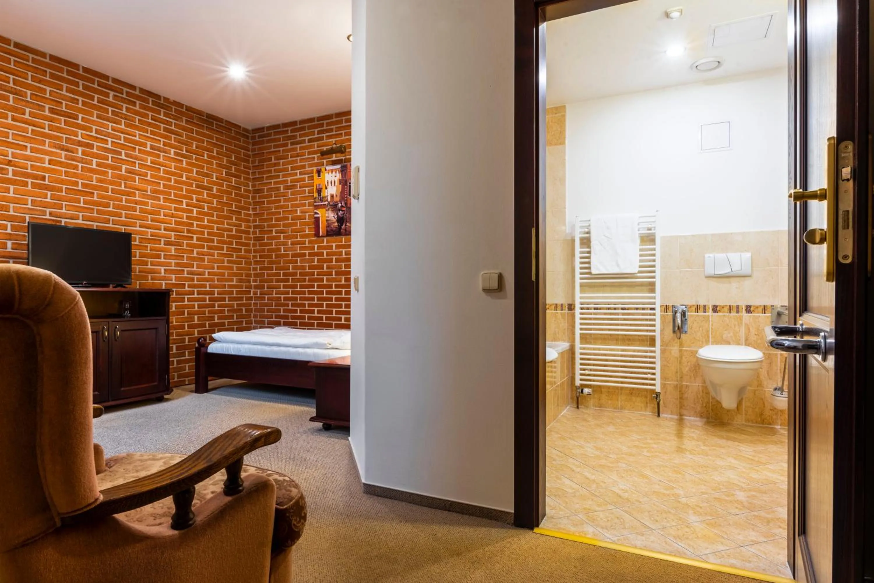 Bedroom, Bed in Wellness Hotel Gondola