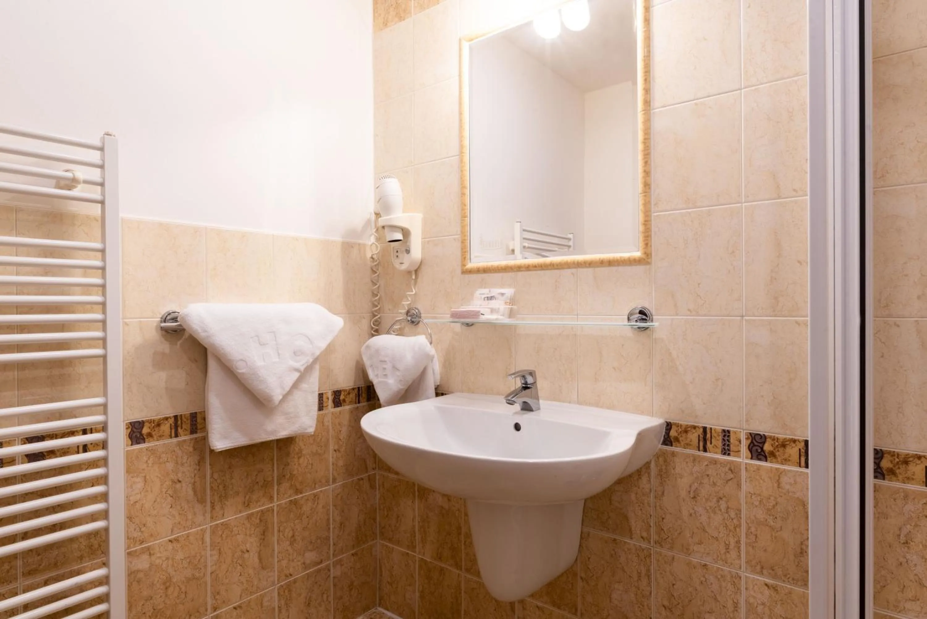 Bathroom in Wellness Hotel Gondola