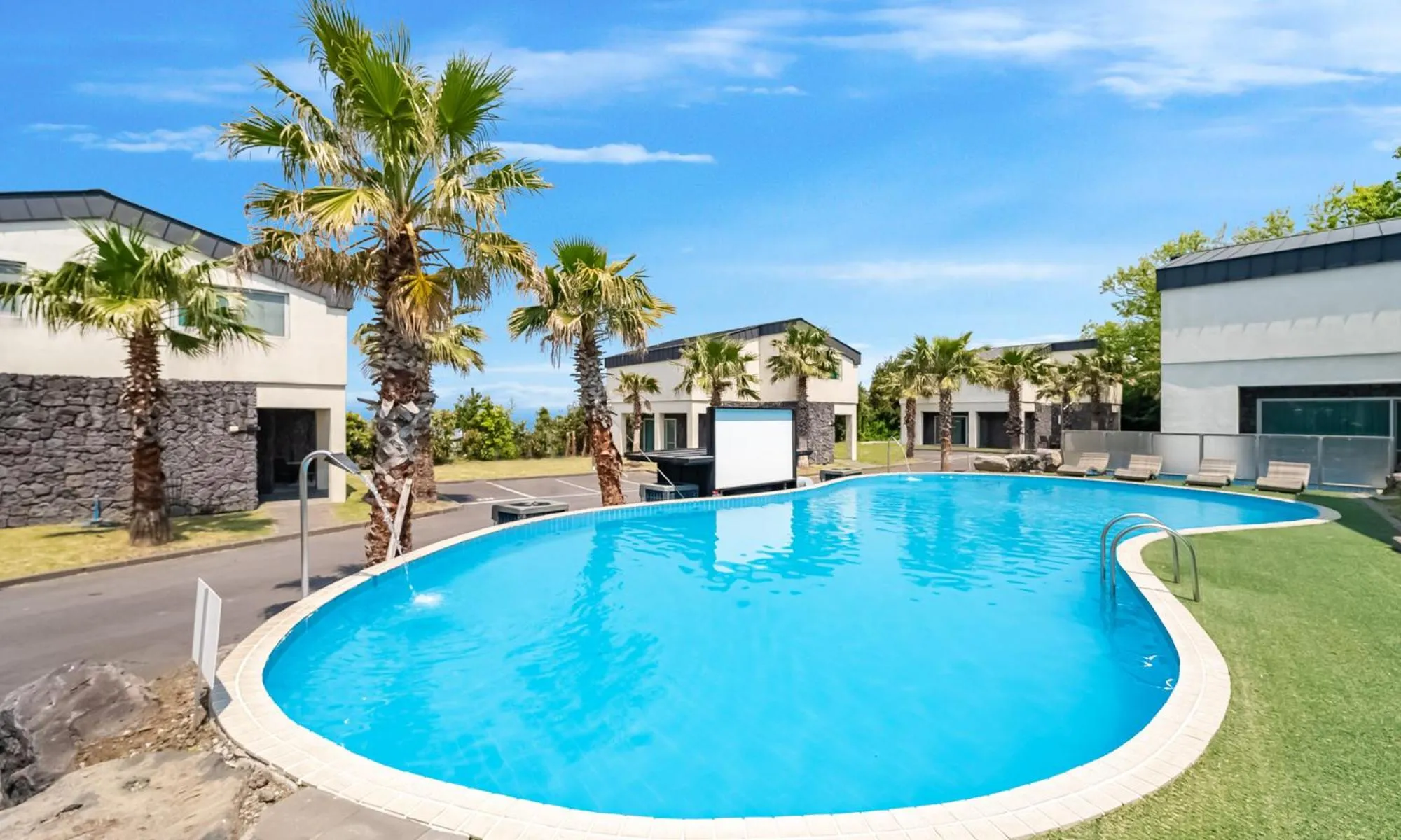 Swimming pool in Pool and Villa Sorang