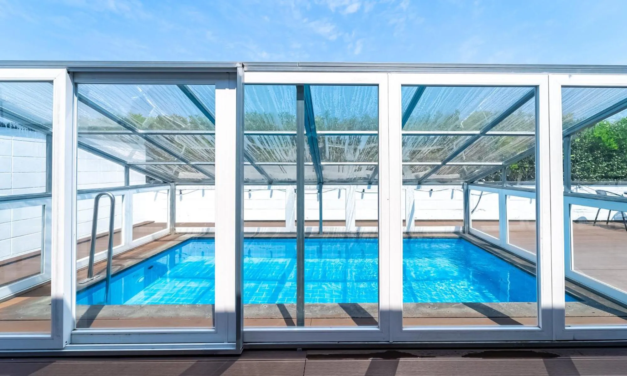 Swimming Pool in Pool Villa Sorang