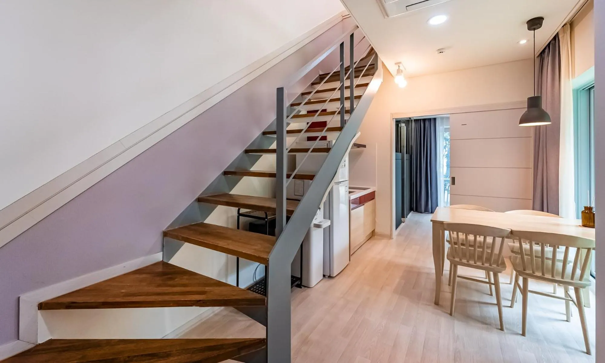 Dining Area in Pool Villa Sorang