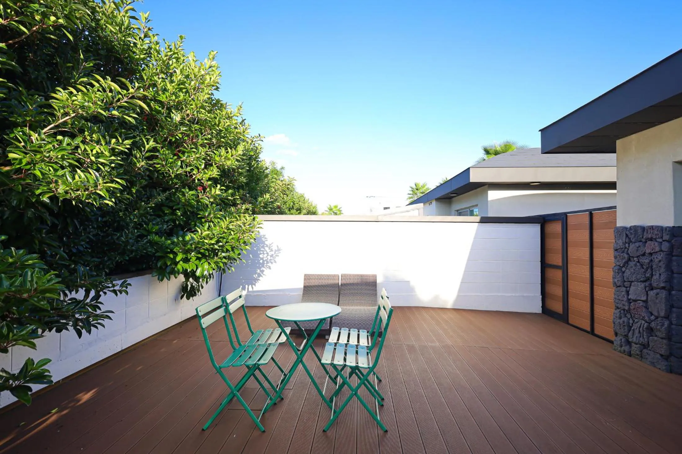 Balcony/Terrace in Pool and Villa Sorang