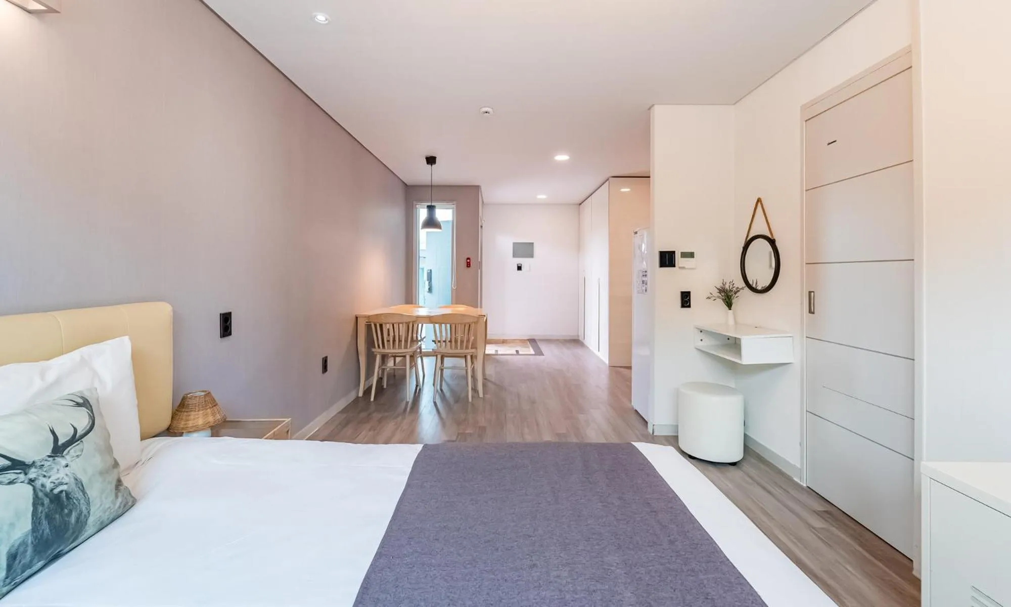 Bedroom, Bed in Pool Villa Sorang